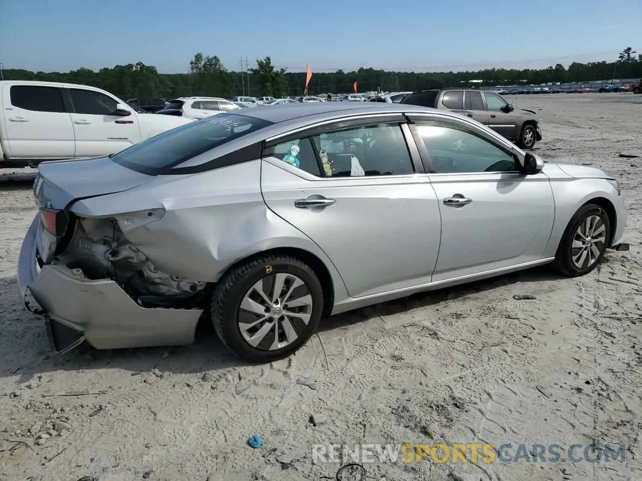 3 Photograph of a damaged car 1N4BL4BV6MN356211 NISSAN ALTIMA 2021