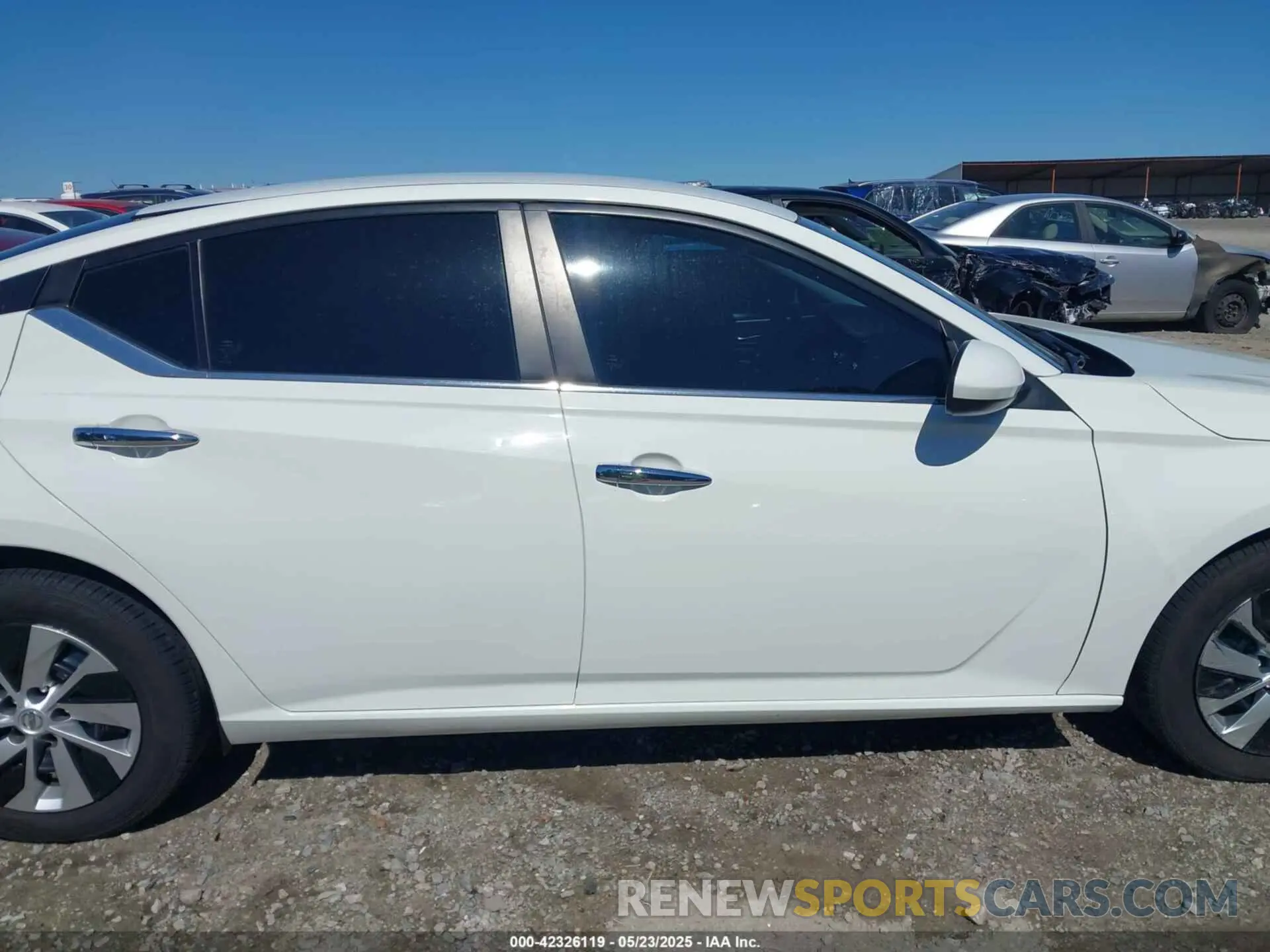 13 Photograph of a damaged car 1N4BL4BV6MN359741 NISSAN ALTIMA 2021