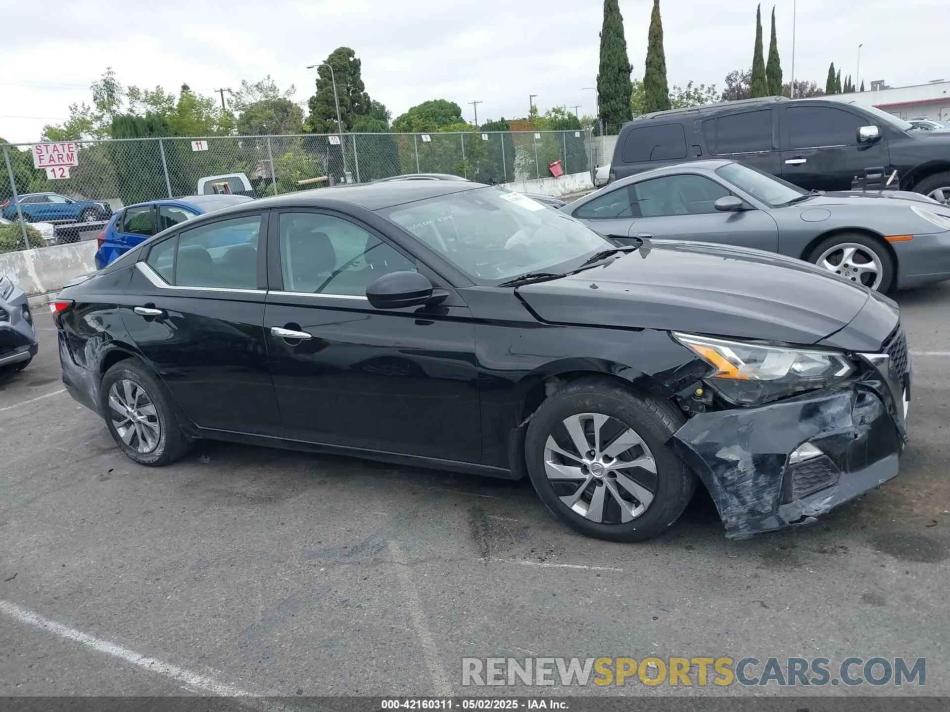 12 Photograph of a damaged car 1N4BL4BV6MN371808 NISSAN ALTIMA 2021