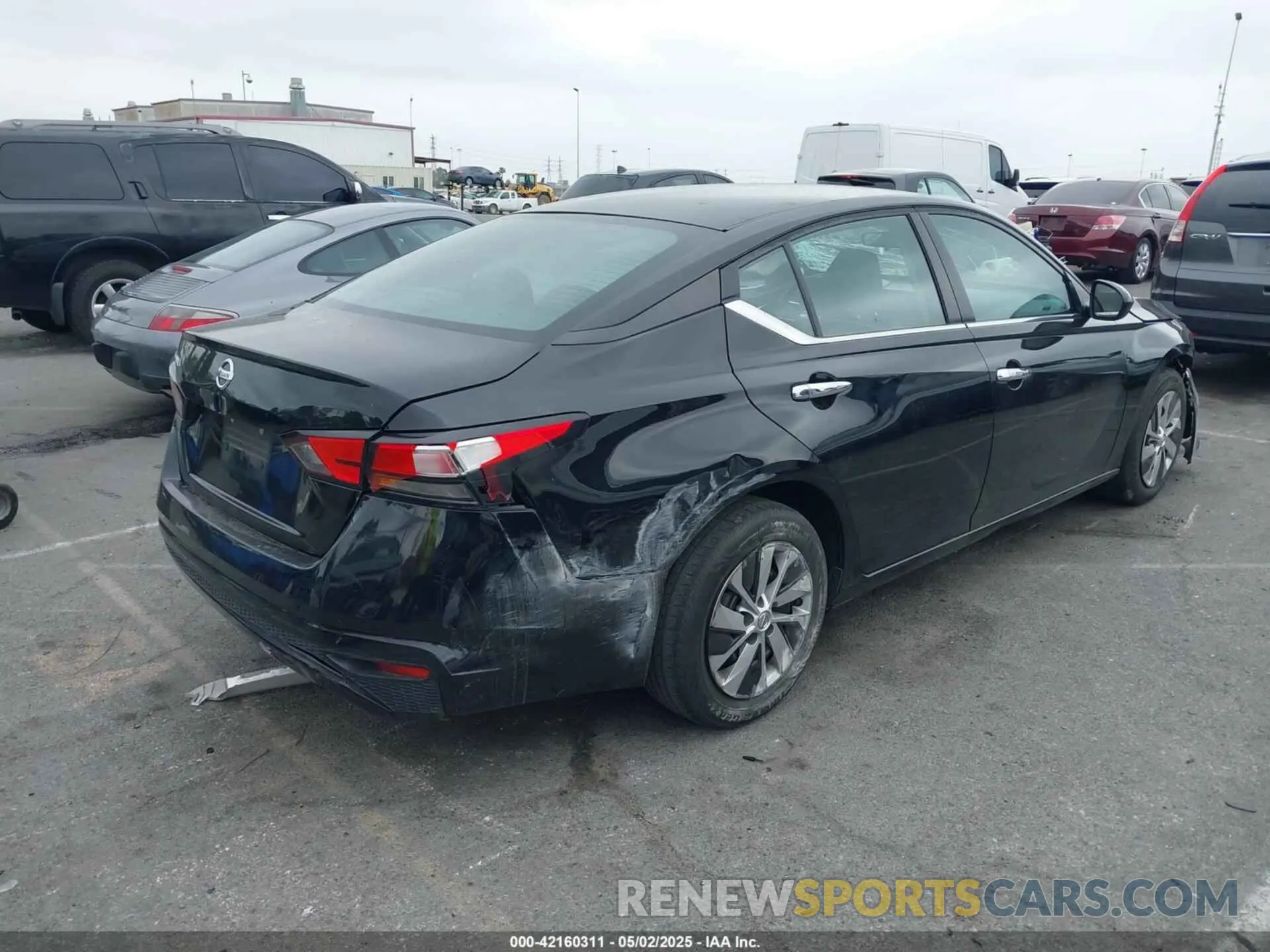 4 Photograph of a damaged car 1N4BL4BV6MN371808 NISSAN ALTIMA 2021