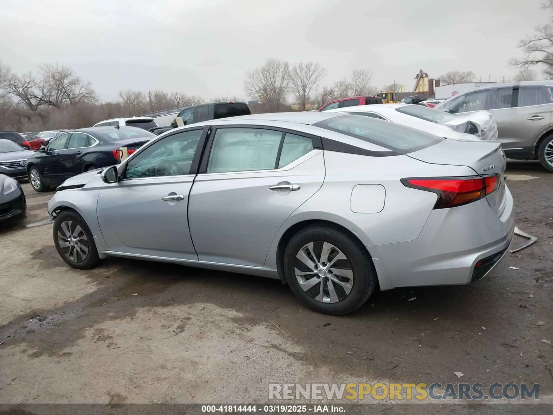 15 Photograph of a damaged car 1N4BL4BV6MN380959 NISSAN ALTIMA 2021
