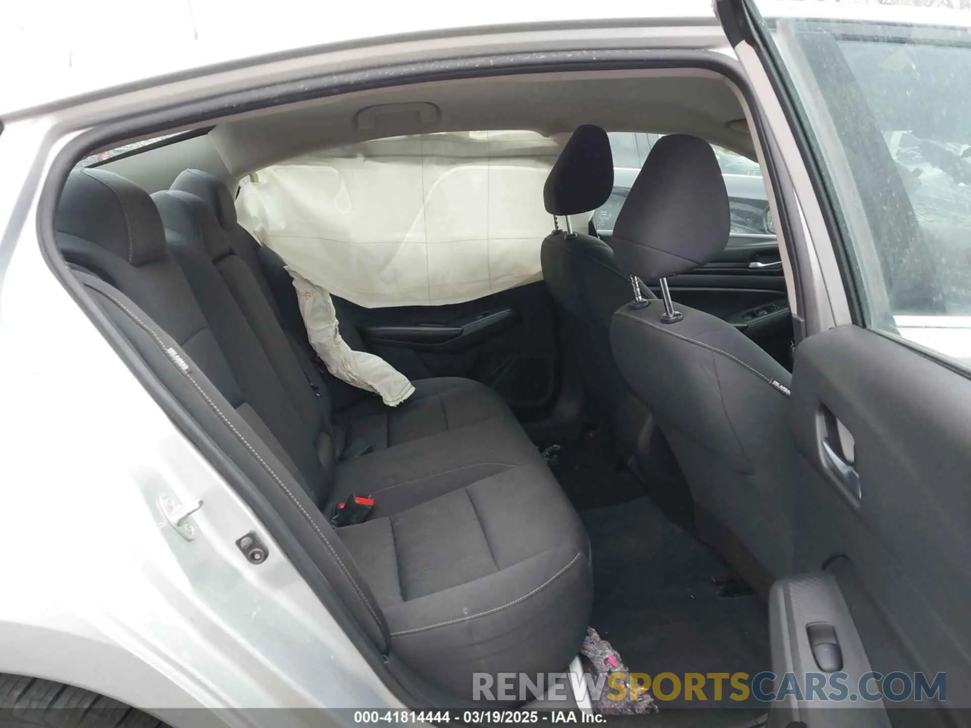 8 Photograph of a damaged car 1N4BL4BV6MN380959 NISSAN ALTIMA 2021