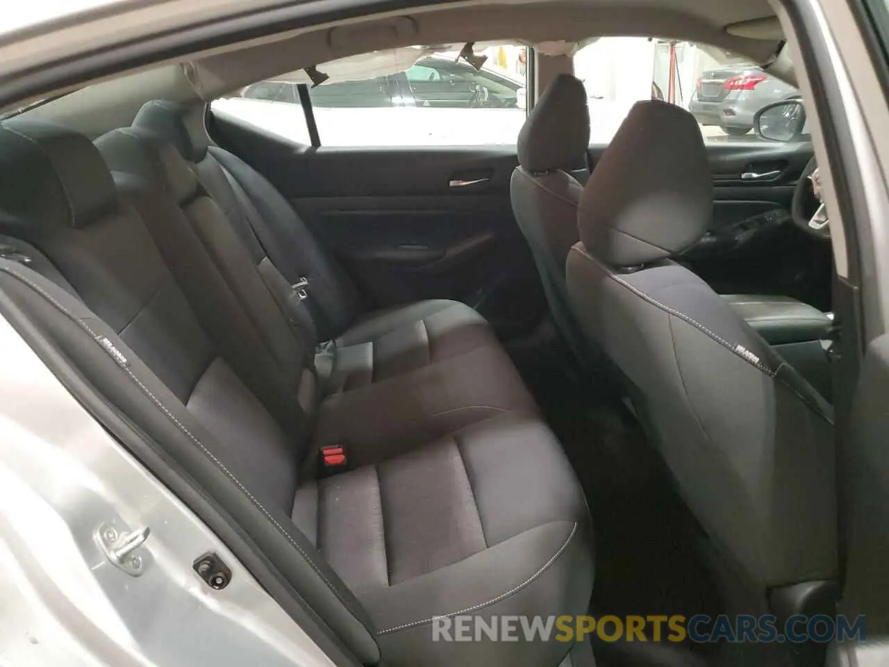 10 Photograph of a damaged car 1N4BL4BV6MN395073 NISSAN ALTIMA 2021
