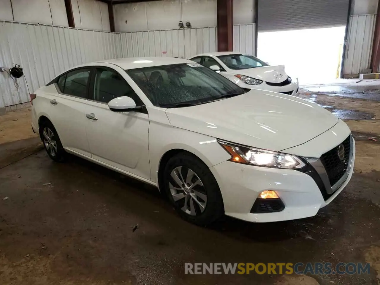 4 Photograph of a damaged car 1N4BL4BV6MN415368 NISSAN ALTIMA 2021