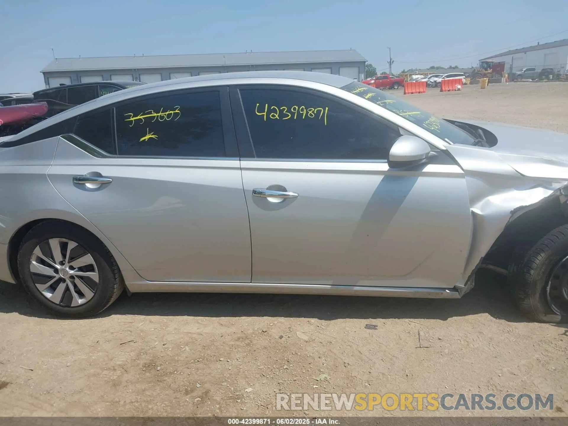 13 Photograph of a damaged car 1N4BL4BV7MN353706 NISSAN ALTIMA 2021