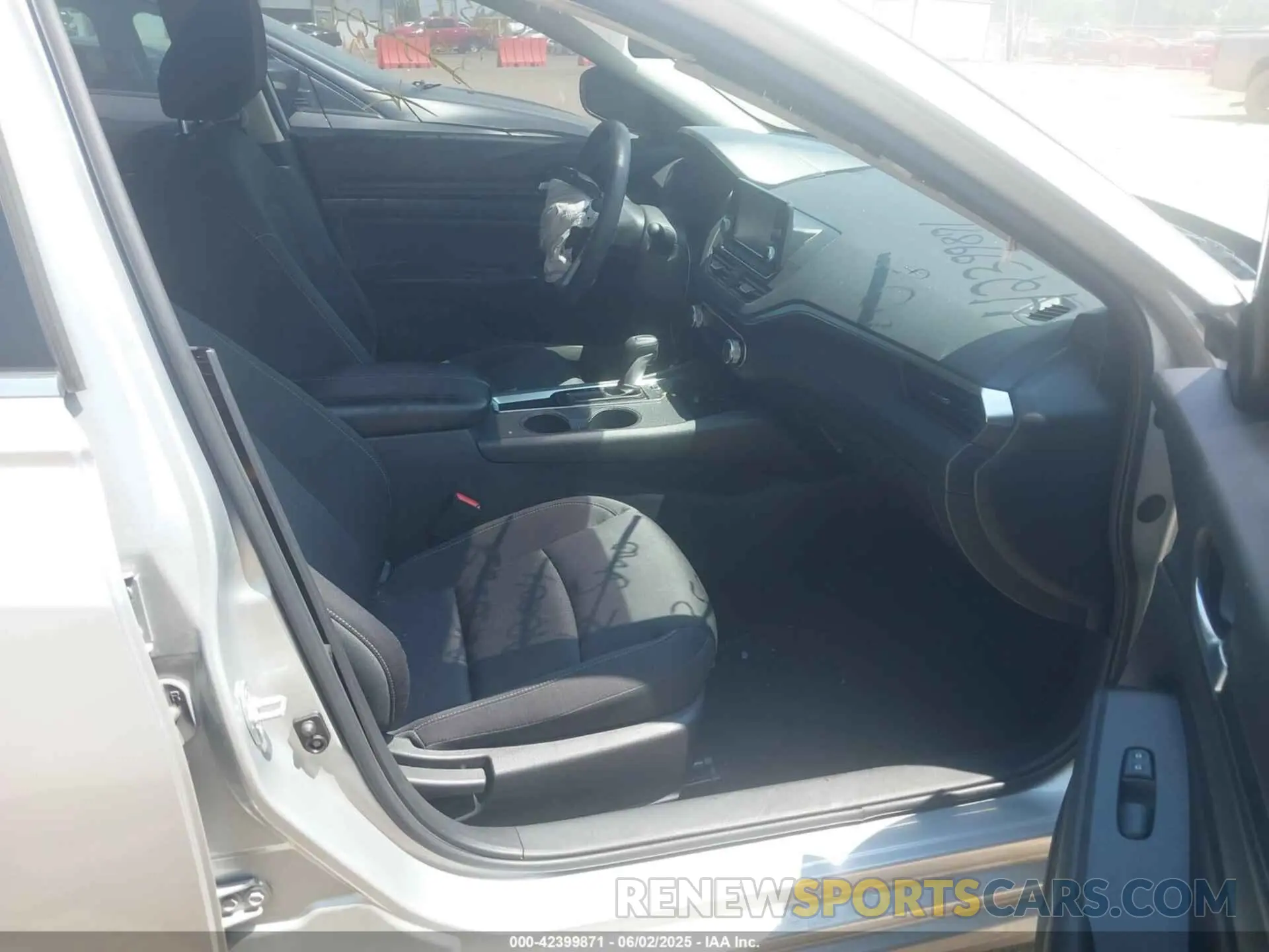 5 Photograph of a damaged car 1N4BL4BV7MN353706 NISSAN ALTIMA 2021