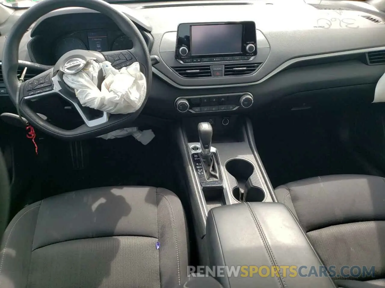 8 Photograph of a damaged car 1N4BL4BV7MN382767 NISSAN ALTIMA 2021