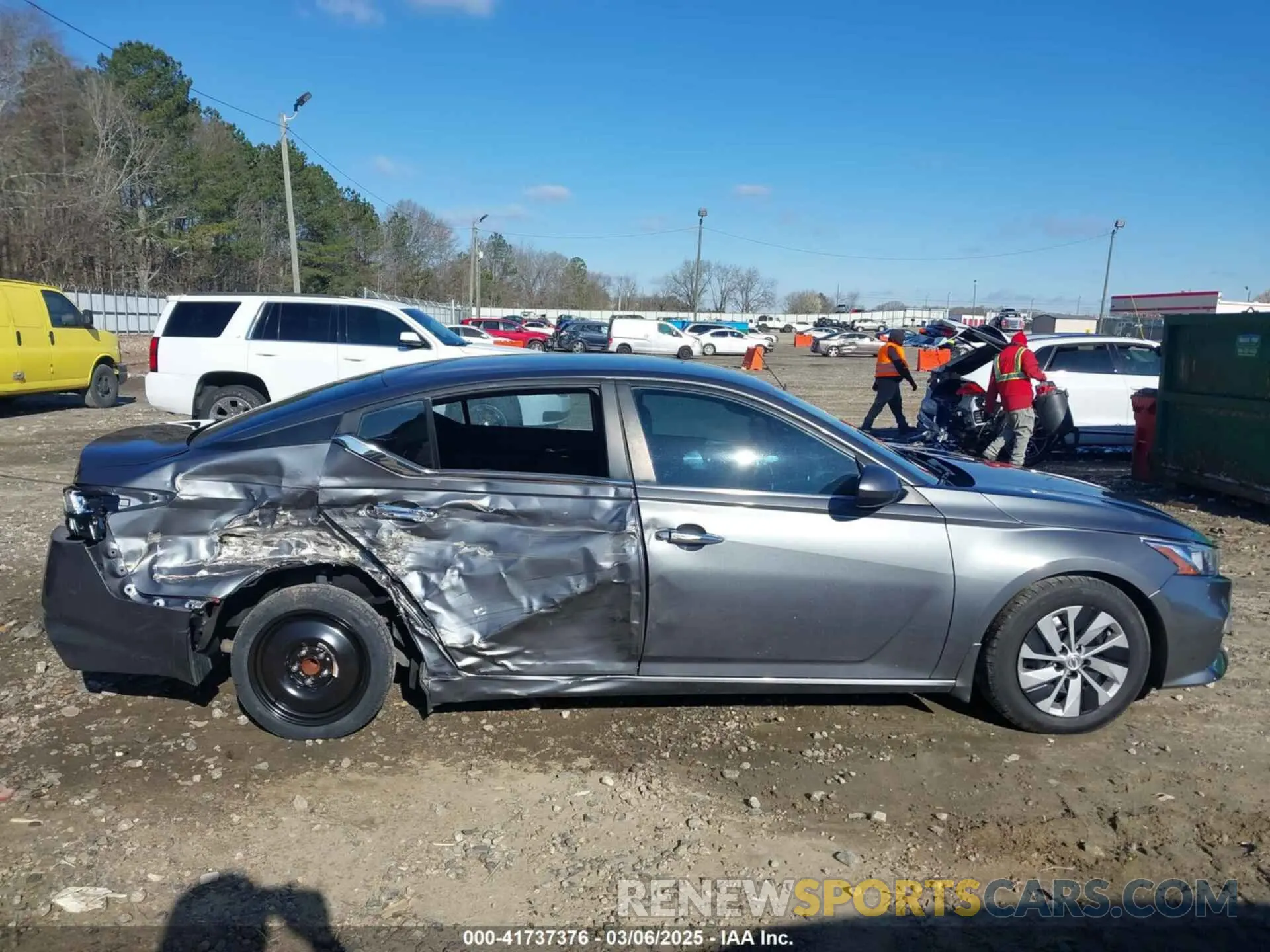 14 Photograph of a damaged car 1N4BL4BV7MN385961 NISSAN ALTIMA 2021