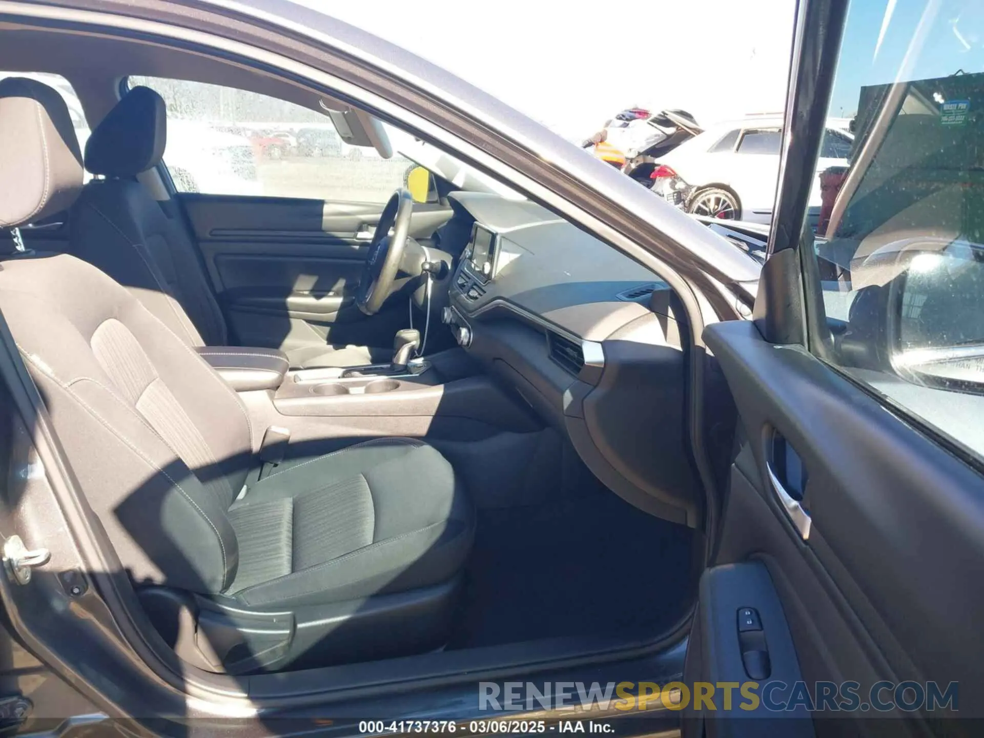 5 Photograph of a damaged car 1N4BL4BV7MN385961 NISSAN ALTIMA 2021