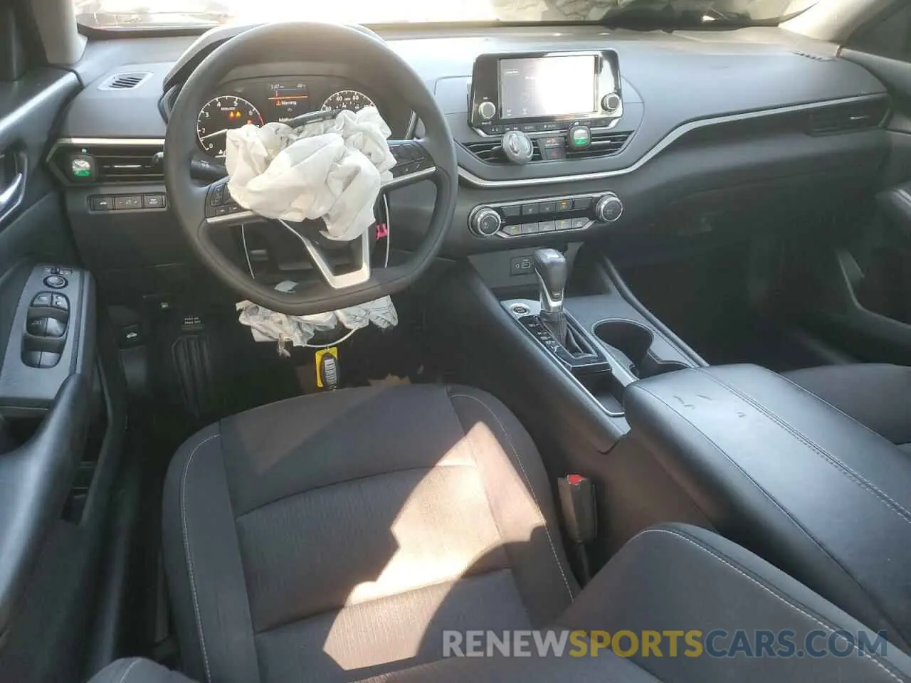 8 Photograph of a damaged car 1N4BL4BV7MN421020 NISSAN ALTIMA 2021