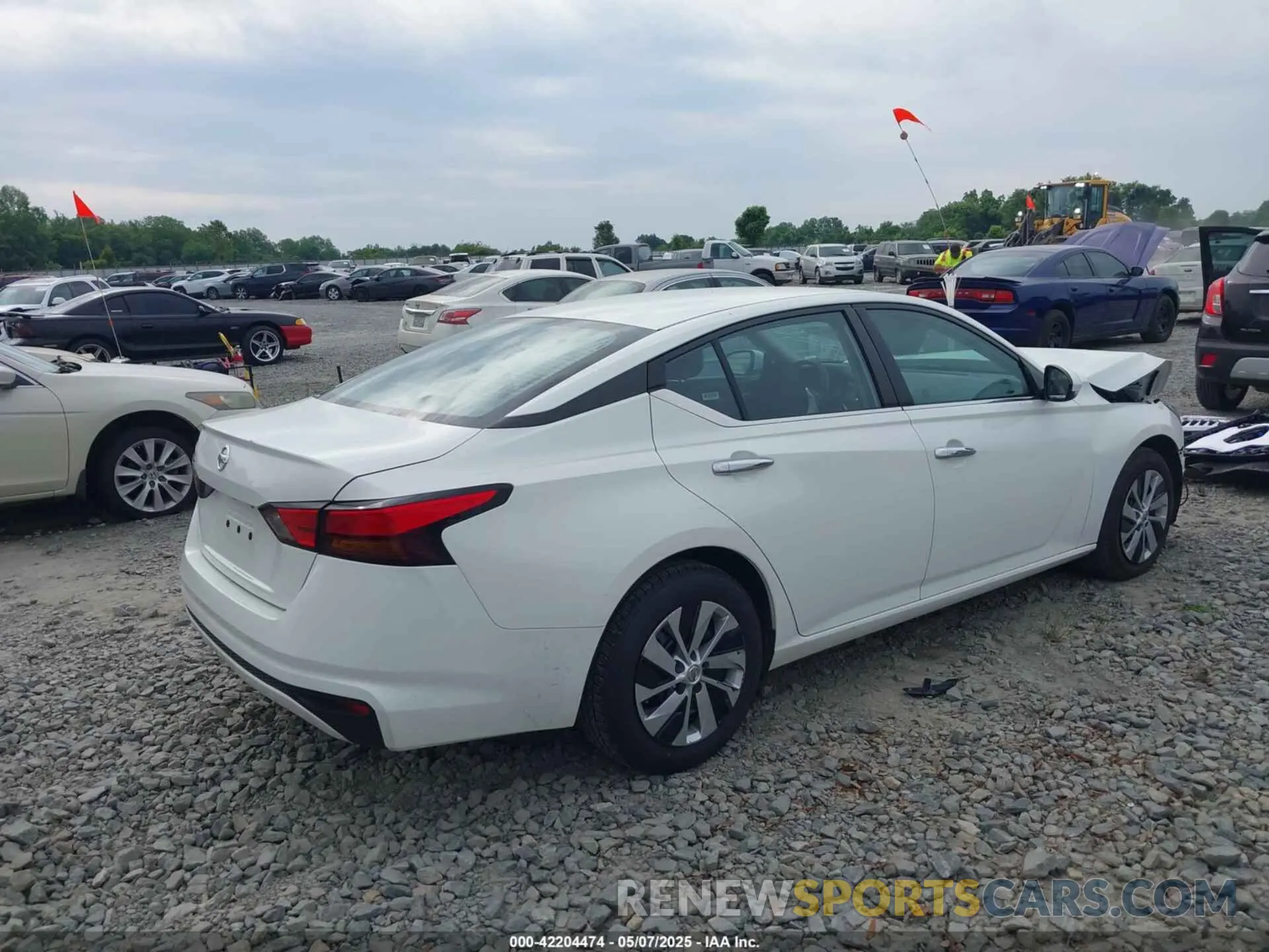 4 Photograph of a damaged car 1N4BL4BV8MN359627 NISSAN ALTIMA 2021