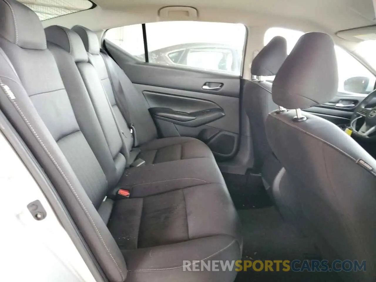 10 Photograph of a damaged car 1N4BL4BV8MN390764 NISSAN ALTIMA 2021
