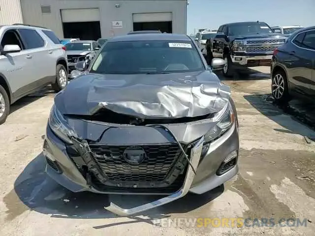 13 Photograph of a damaged car 1N4BL4BV9MN371849 NISSAN ALTIMA 2021
