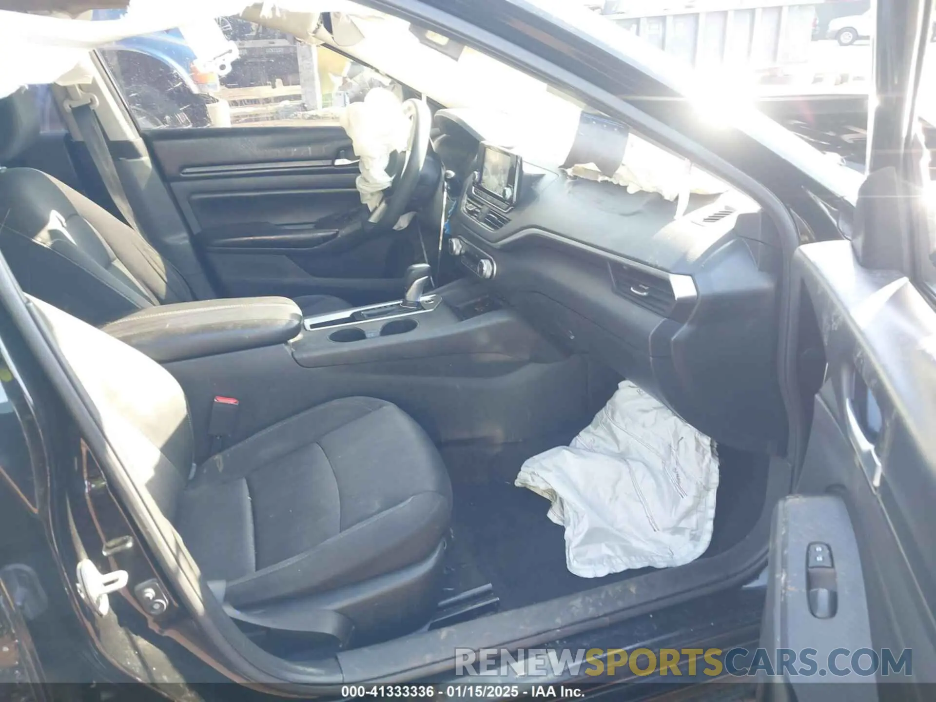 5 Photograph of a damaged car 1N4BL4BVXMN363131 NISSAN ALTIMA 2021