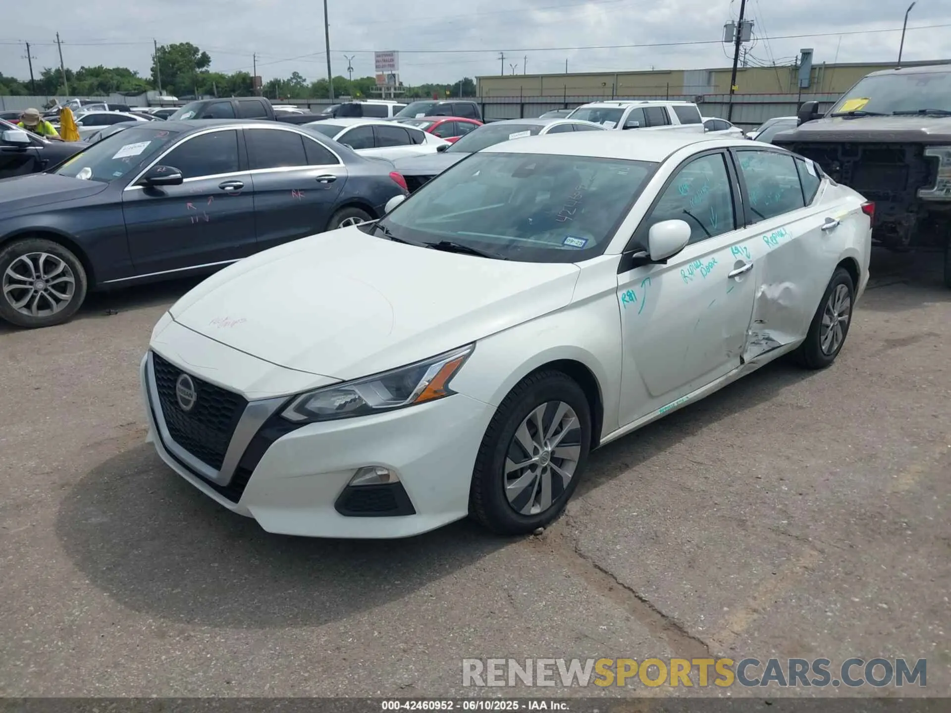 2 Photograph of a damaged car 1N4BL4BVXMN388739 NISSAN ALTIMA 2021
