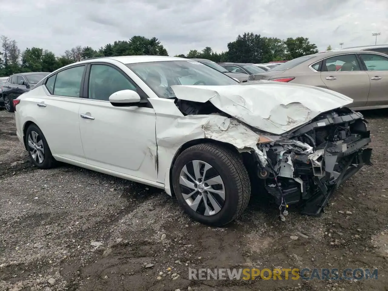 4 Photograph of a damaged car 1N4BL4BVXMN421996 NISSAN ALTIMA 2021