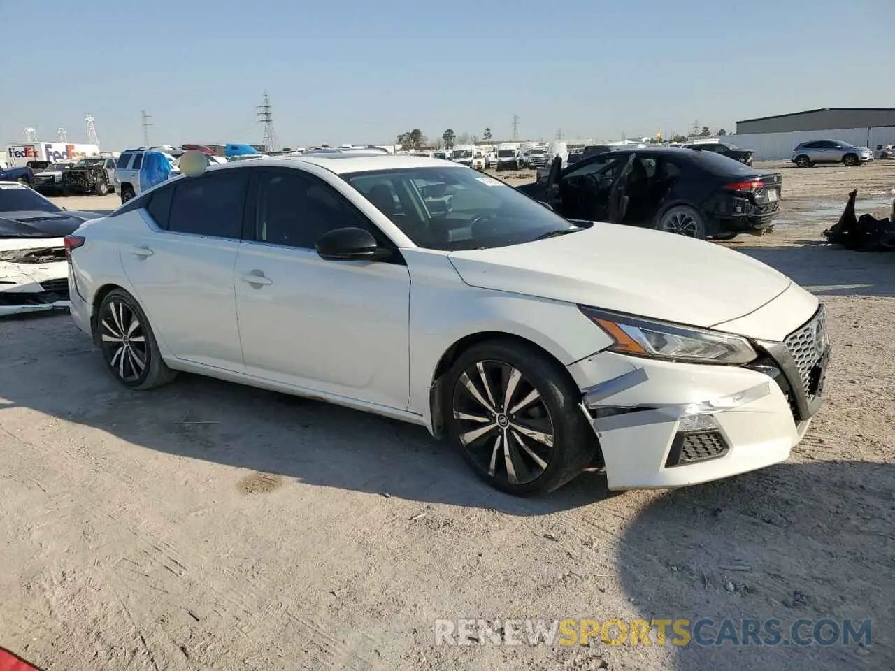 4 Photograph of a damaged car 1N4BL4CV0MN329603 NISSAN ALTIMA 2021