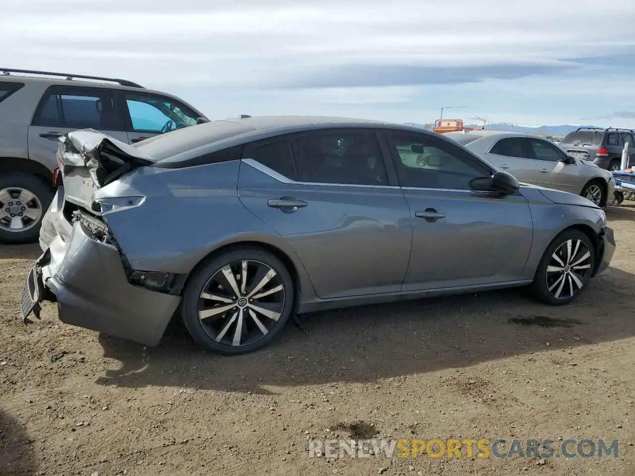 3 Photograph of a damaged car 1N4BL4CV0MN340231 NISSAN ALTIMA 2021