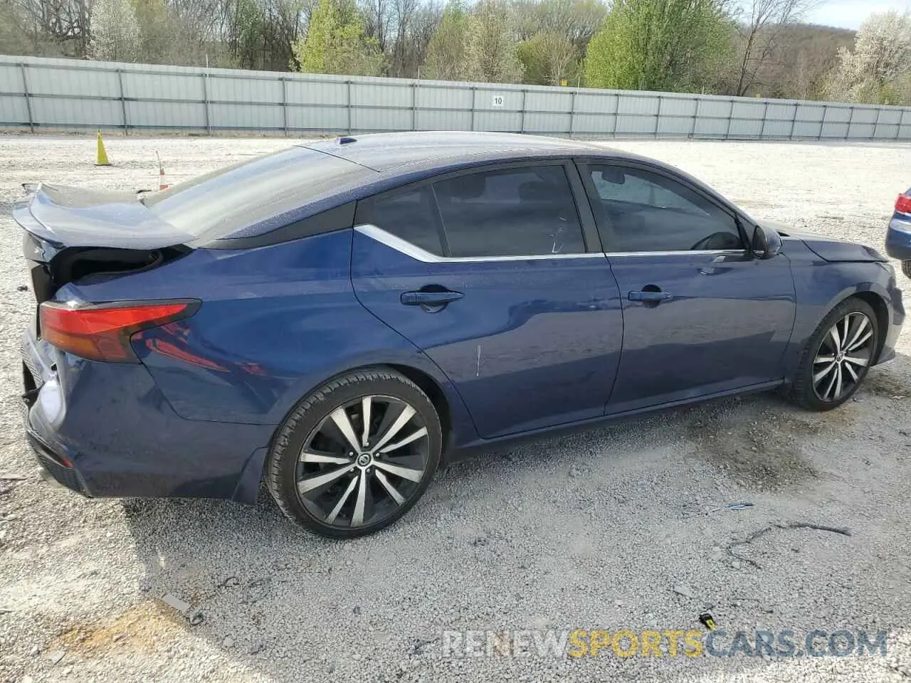 3 Photograph of a damaged car 1N4BL4CV0MN383161 NISSAN ALTIMA 2021