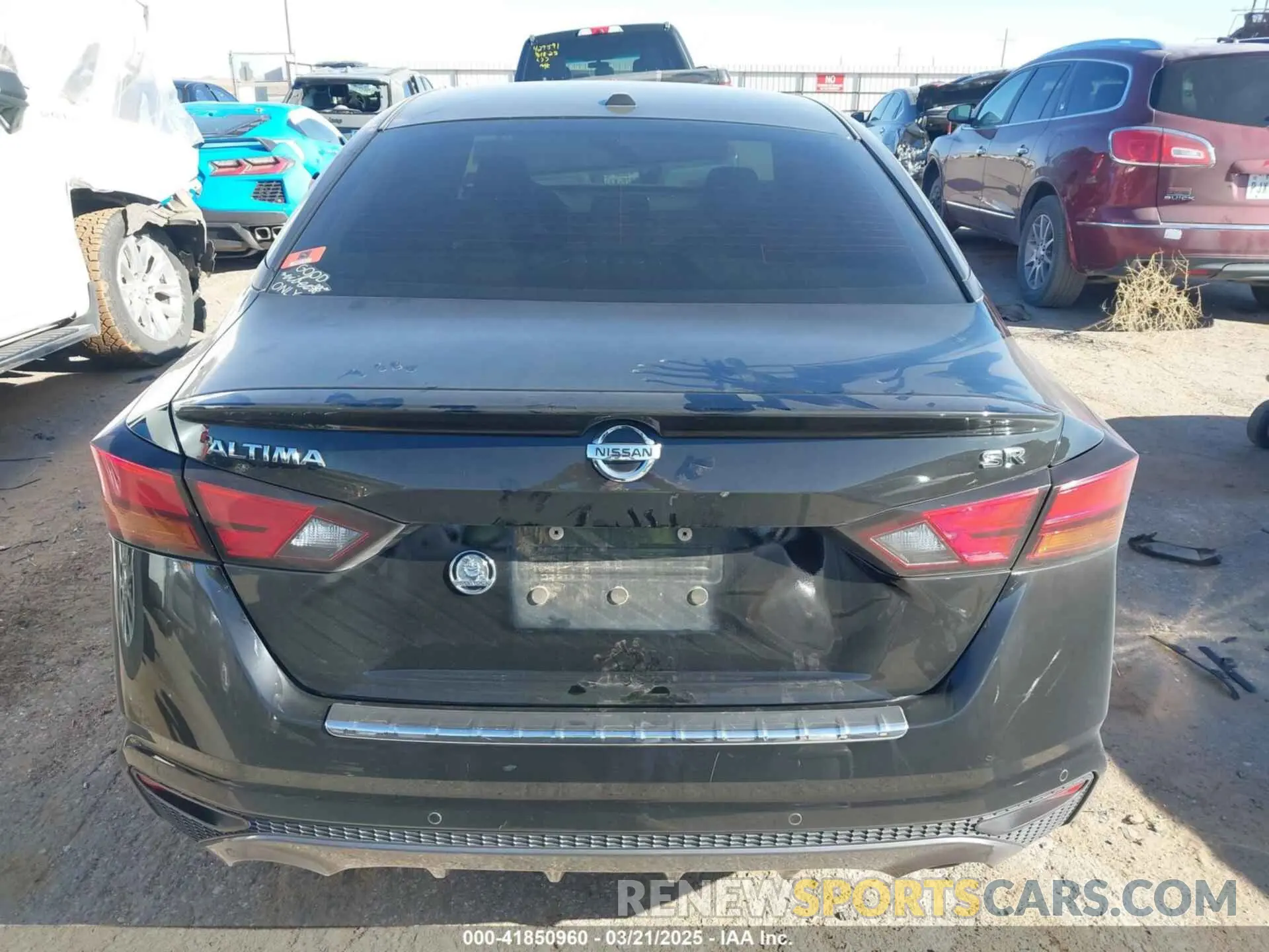 17 Photograph of a damaged car 1N4BL4CV0MN410214 NISSAN ALTIMA 2021