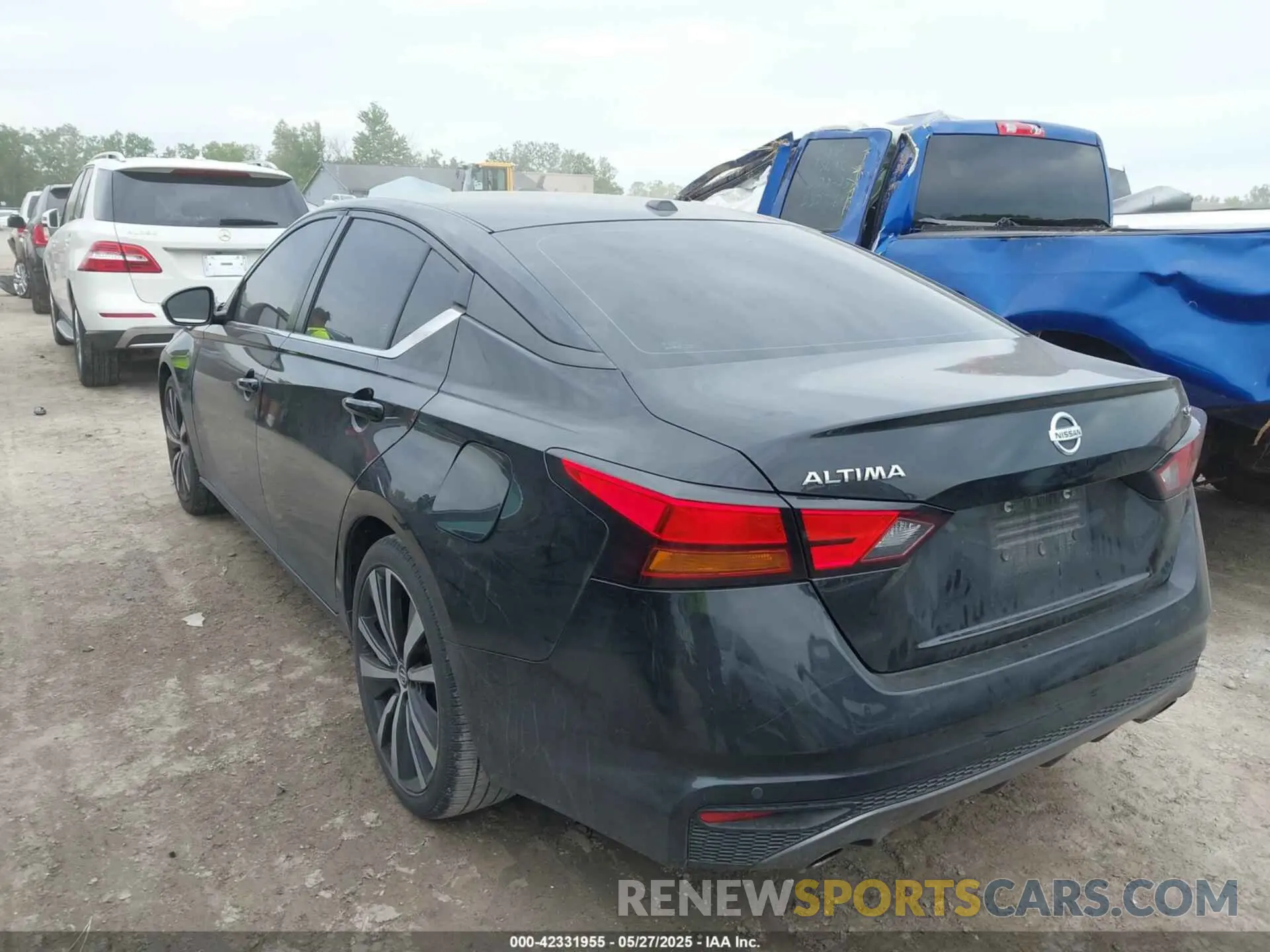 3 Photograph of a damaged car 1N4BL4CV1MN335331 NISSAN ALTIMA 2021