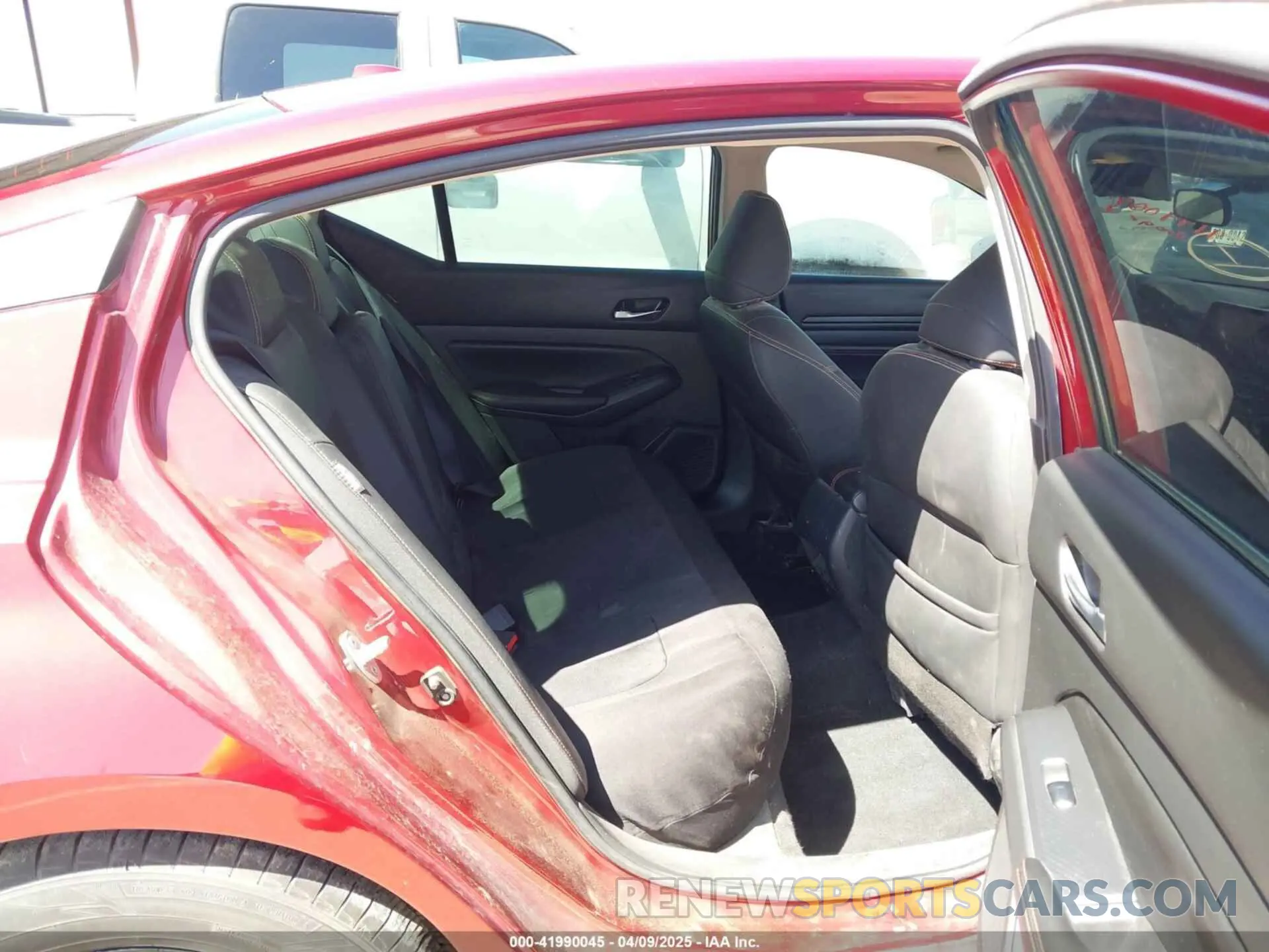 8 Photograph of a damaged car 1N4BL4CV1MN384416 NISSAN ALTIMA 2021