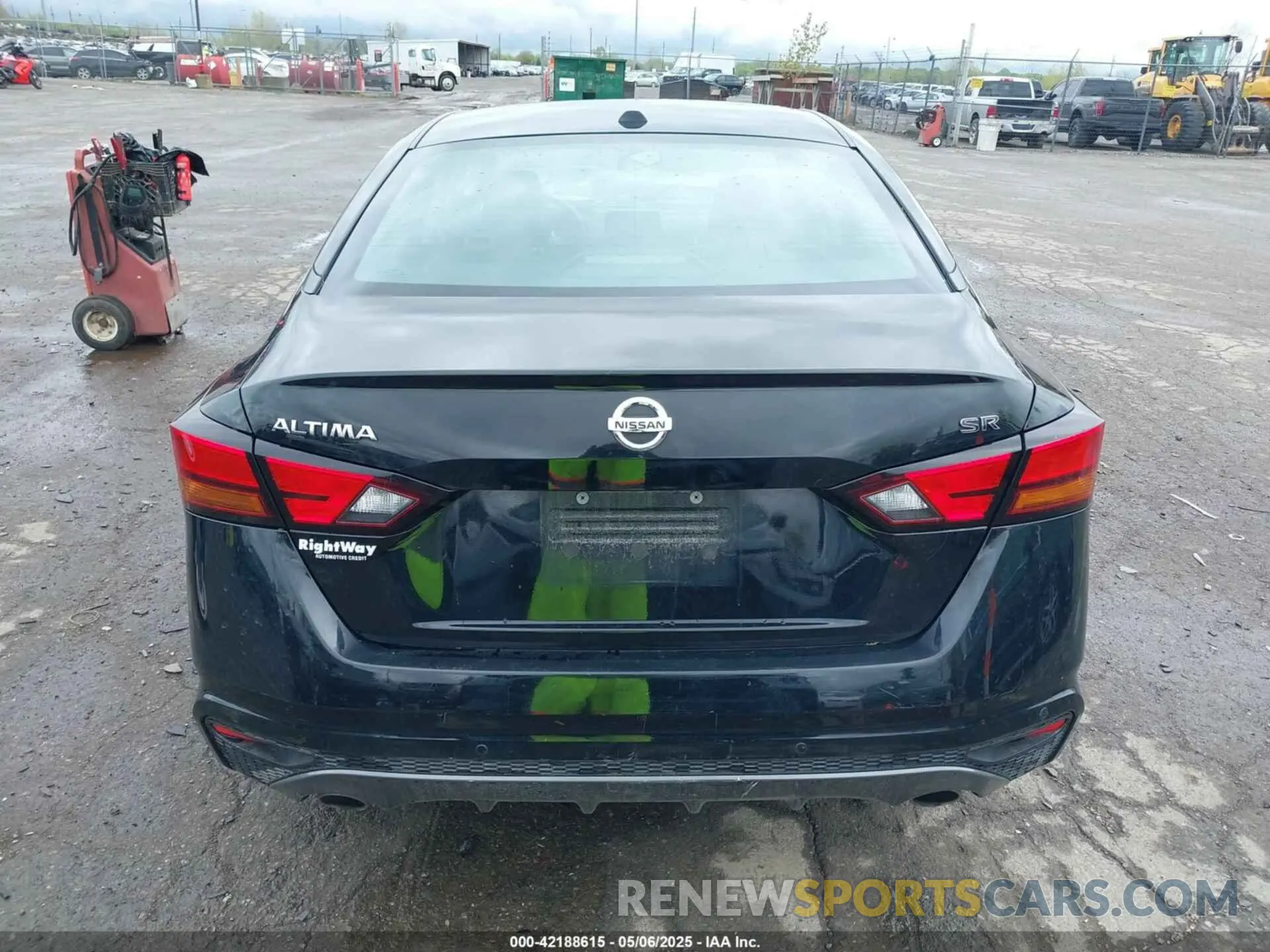 15 Photograph of a damaged car 1N4BL4CV1MN389471 NISSAN ALTIMA 2021