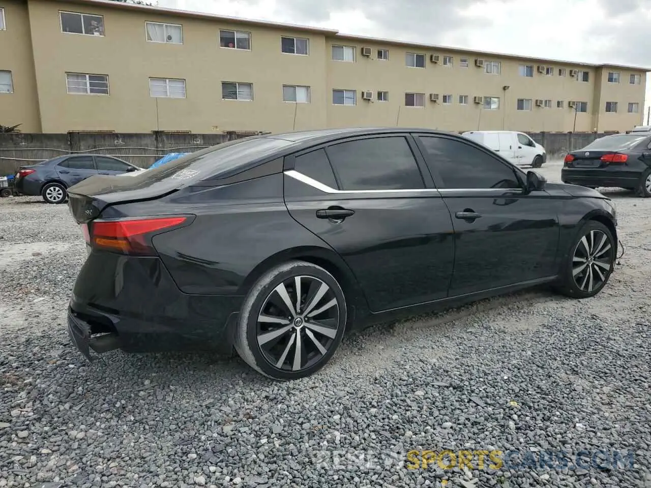 3 Photograph of a damaged car 1N4BL4CV1MN408682 NISSAN ALTIMA 2021