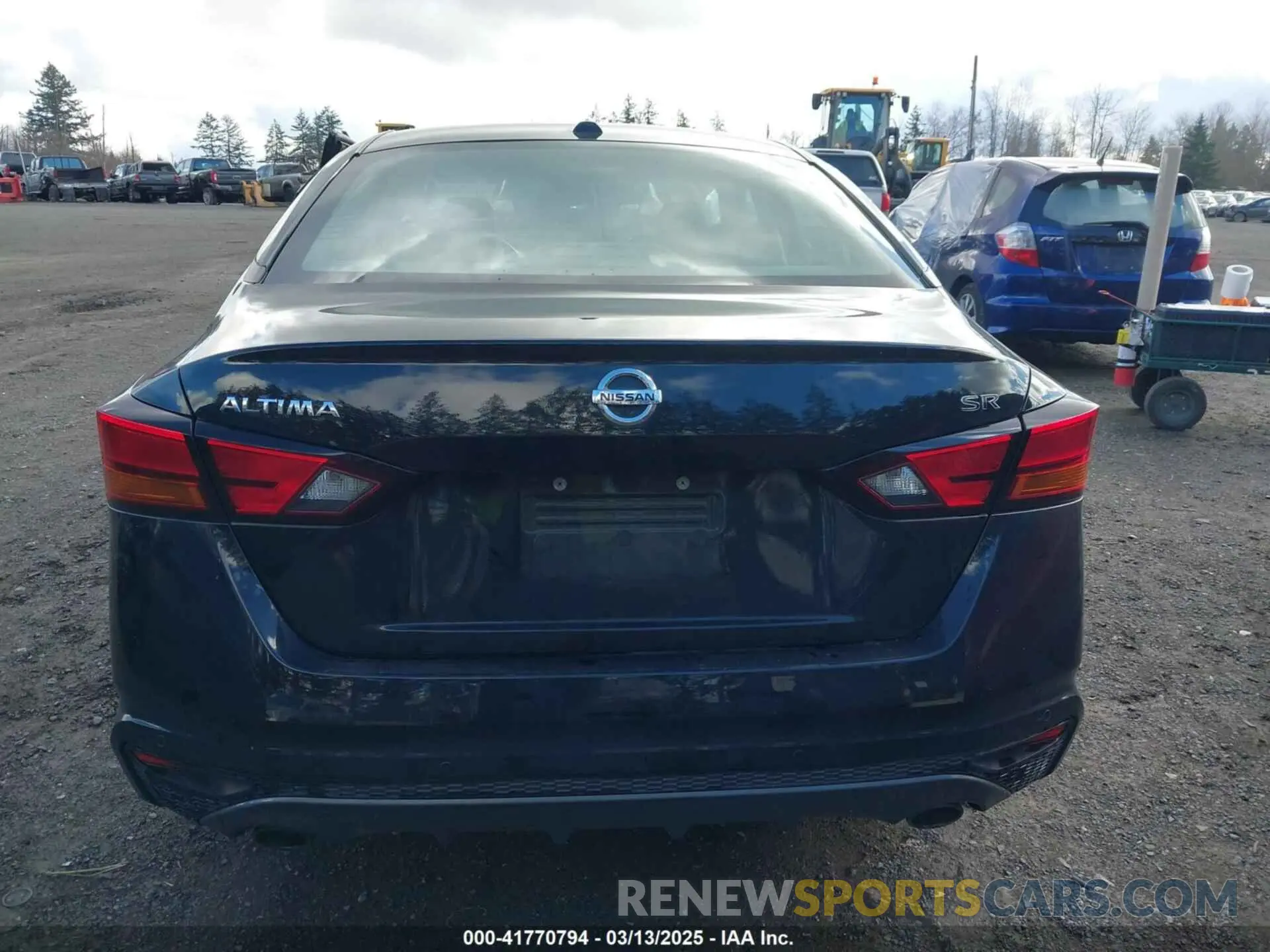 17 Photograph of a damaged car 1N4BL4CV1MN417270 NISSAN ALTIMA 2021