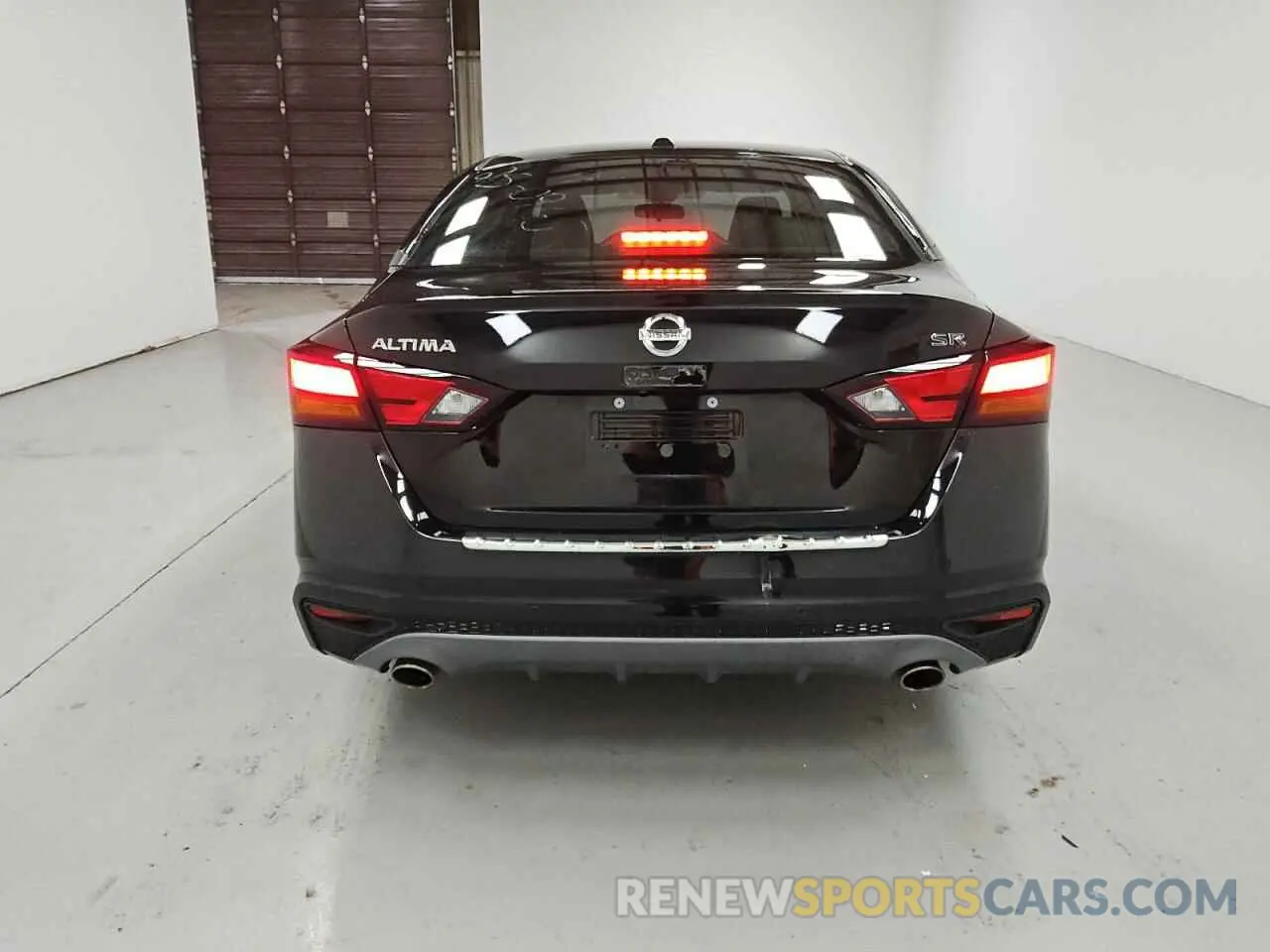 6 Photograph of a damaged car 1N4BL4CV2MN335015 NISSAN ALTIMA 2021