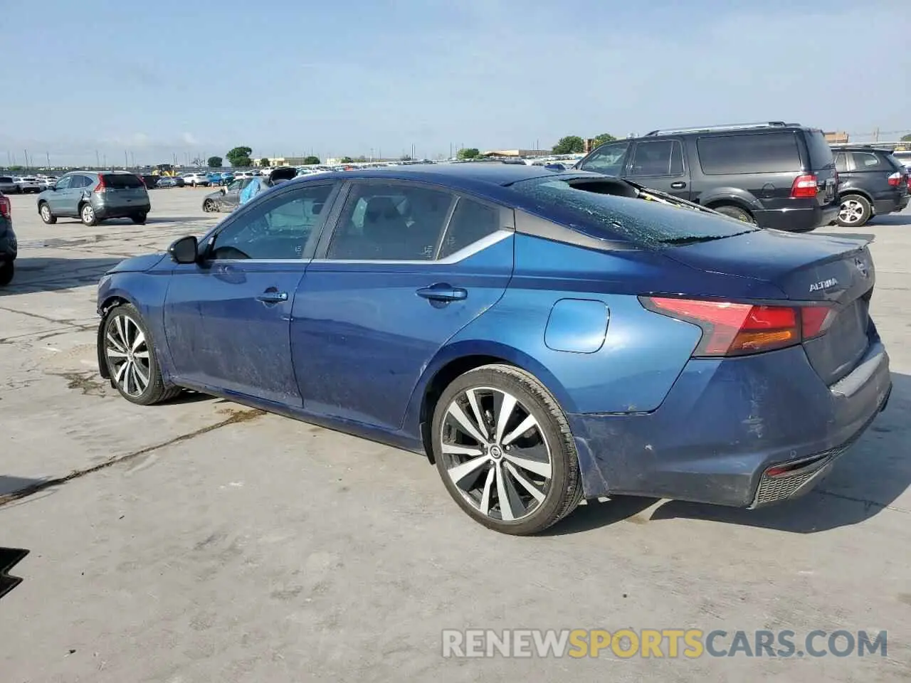 2 Photograph of a damaged car 1N4BL4CV2MN409744 NISSAN ALTIMA 2021