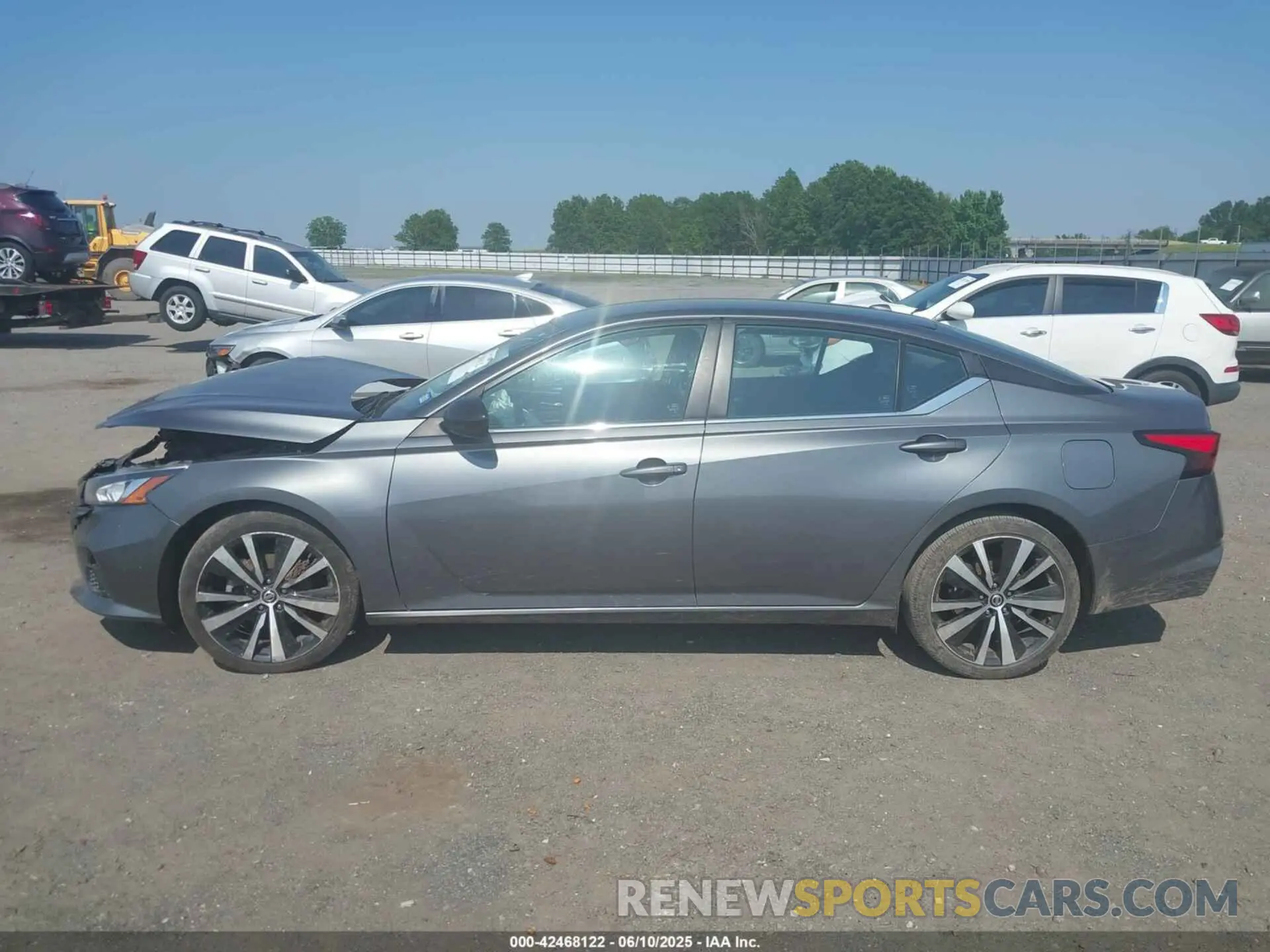 14 Photograph of a damaged car 1N4BL4CV2MN412594 NISSAN ALTIMA 2021