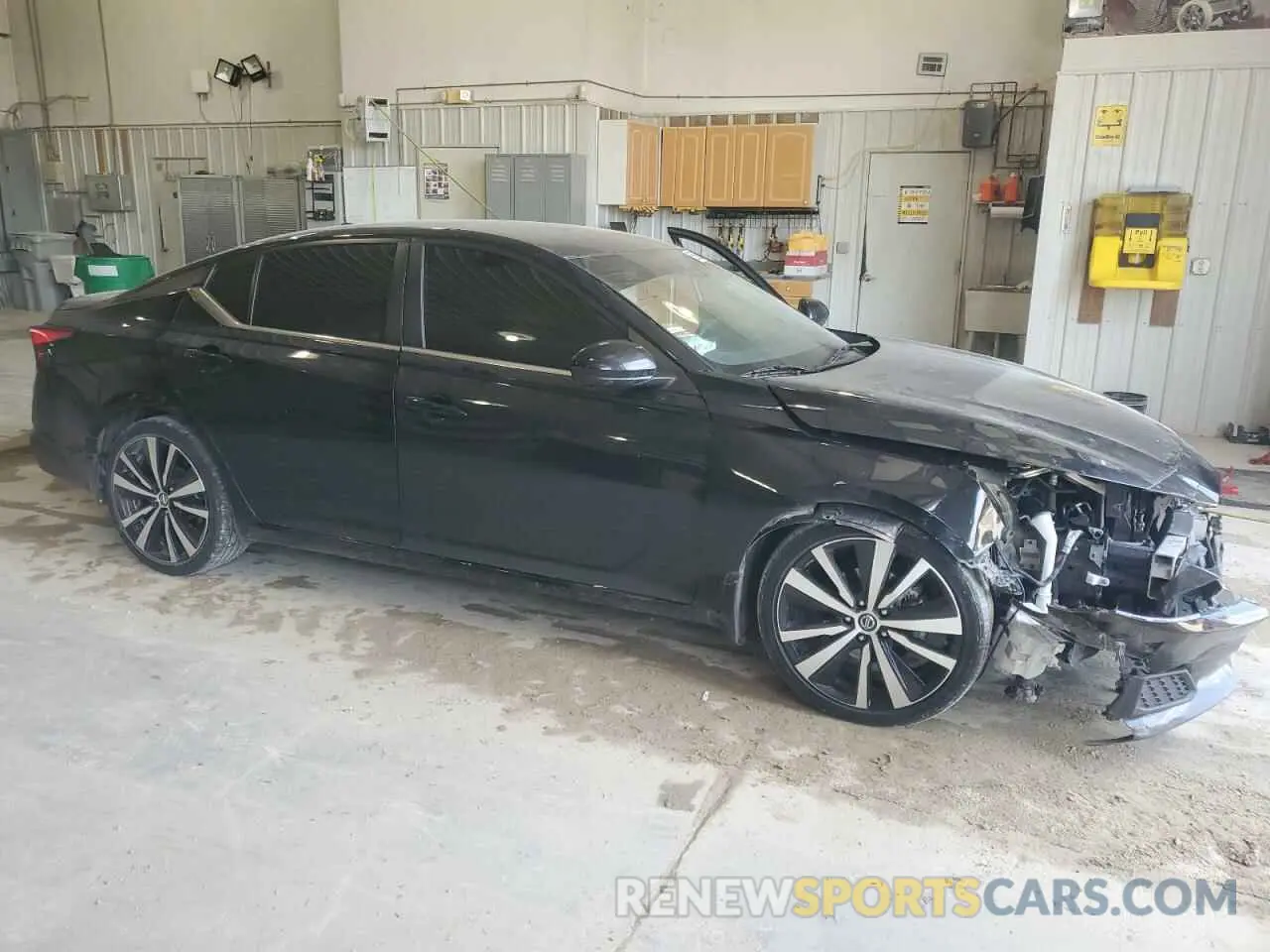 4 Photograph of a damaged car 1N4BL4CV2MN417410 NISSAN ALTIMA 2021