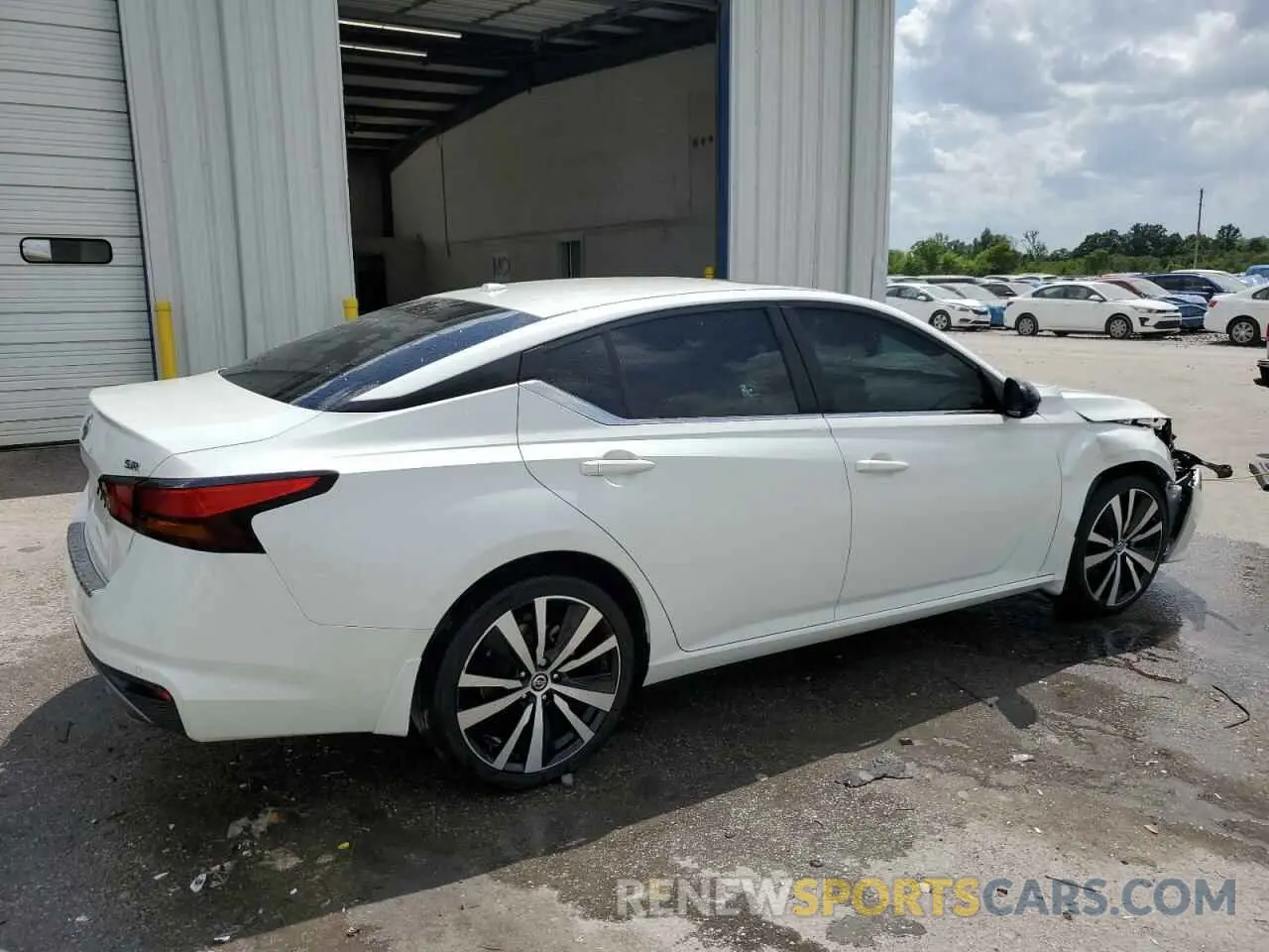 3 Photograph of a damaged car 1N4BL4CV3MN310009 NISSAN ALTIMA 2021