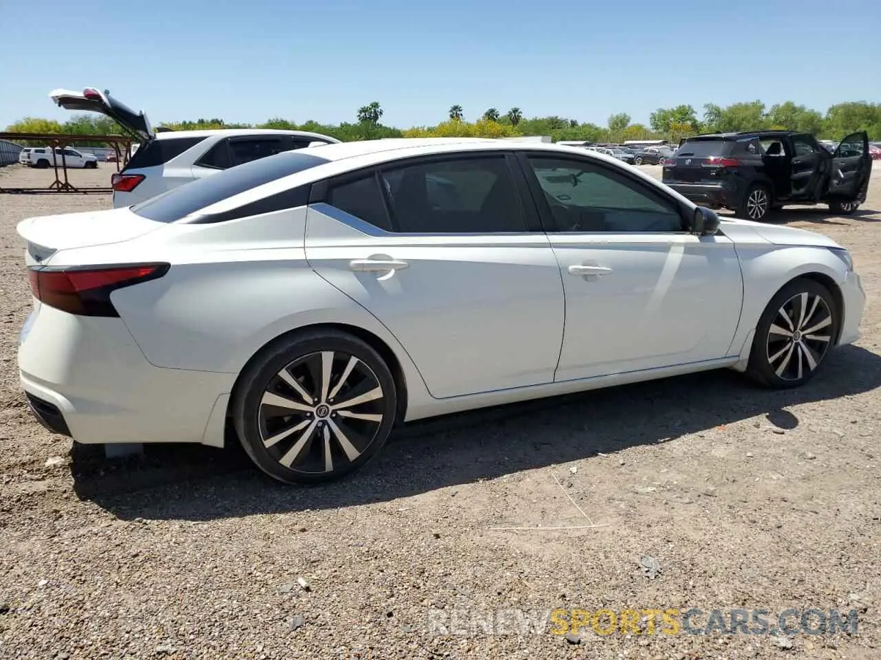 3 Photograph of a damaged car 1N4BL4CV3MN362210 NISSAN ALTIMA 2021