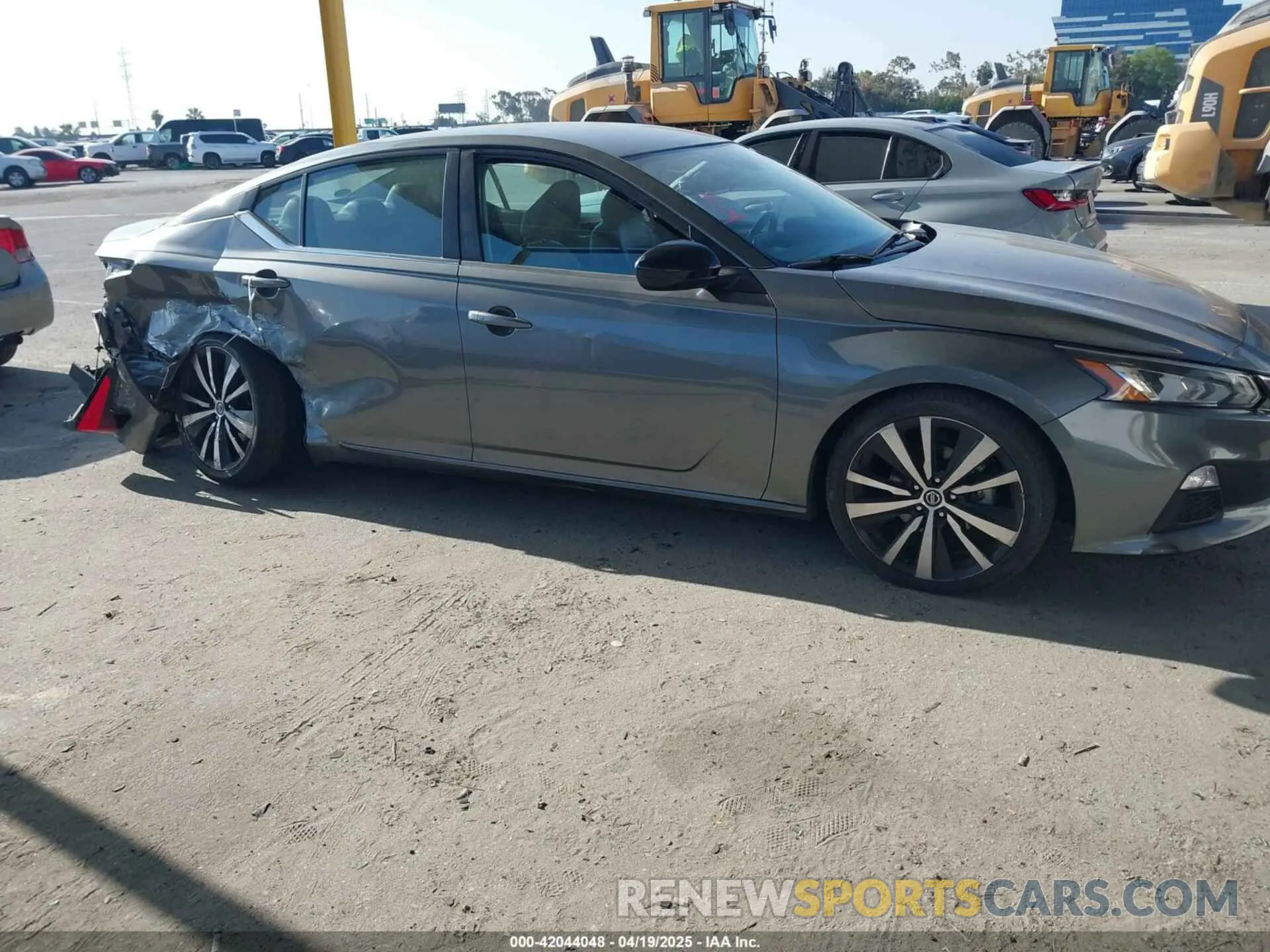 14 Photograph of a damaged car 1N4BL4CV3MN374759 NISSAN ALTIMA 2021