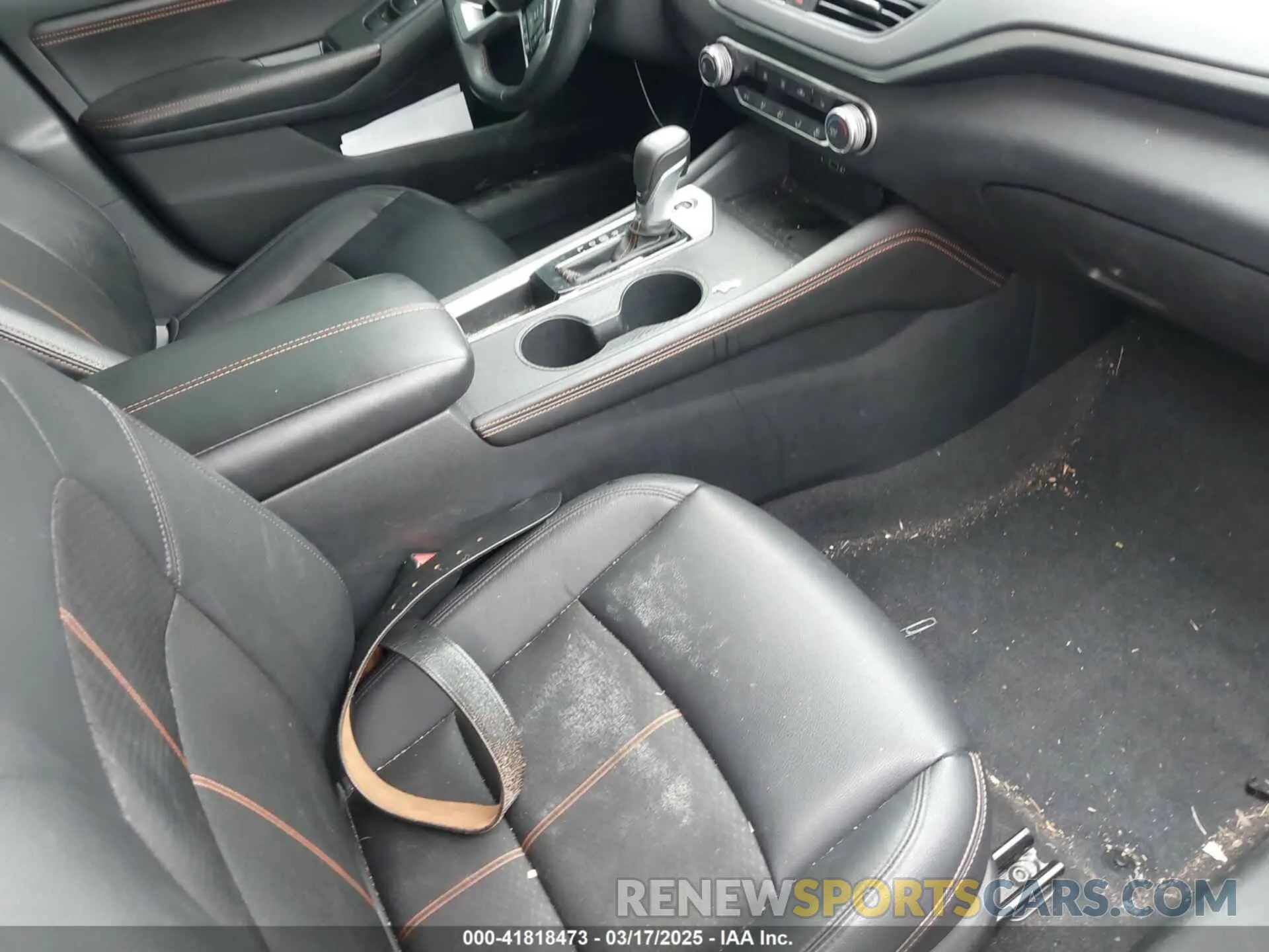 5 Photograph of a damaged car 1N4BL4CV3MN381551 NISSAN ALTIMA 2021