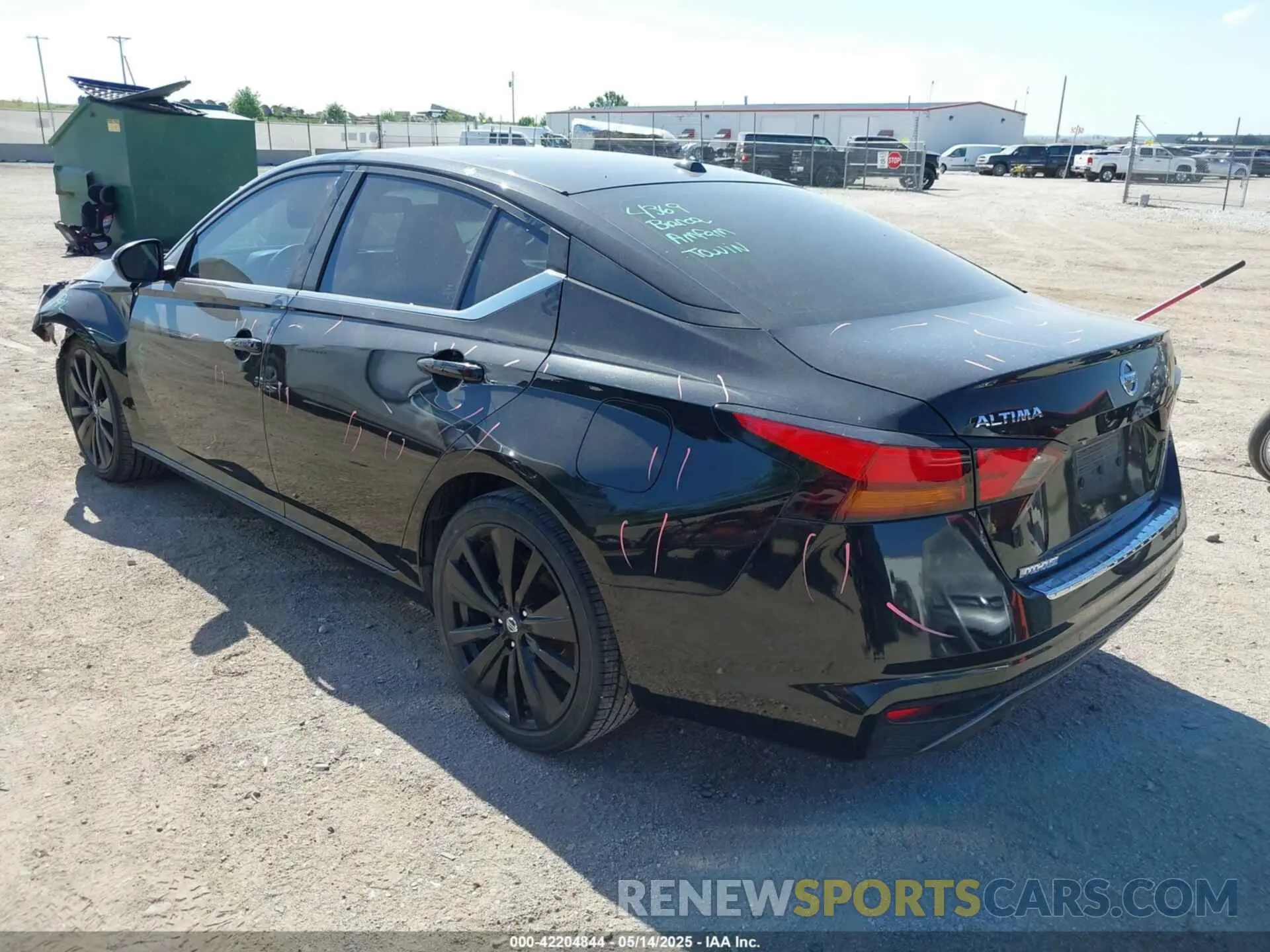3 Photograph of a damaged car 1N4BL4CV3MN396129 NISSAN ALTIMA 2021