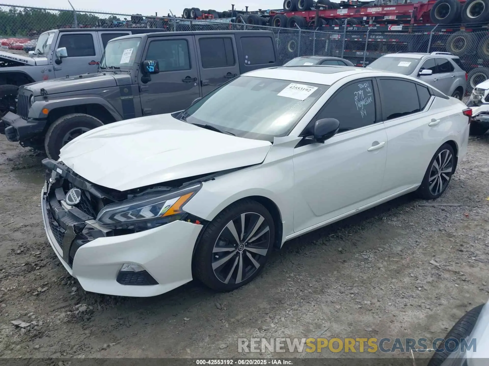 2 Photograph of a damaged car 1N4BL4CV4MN364953 NISSAN ALTIMA 2021