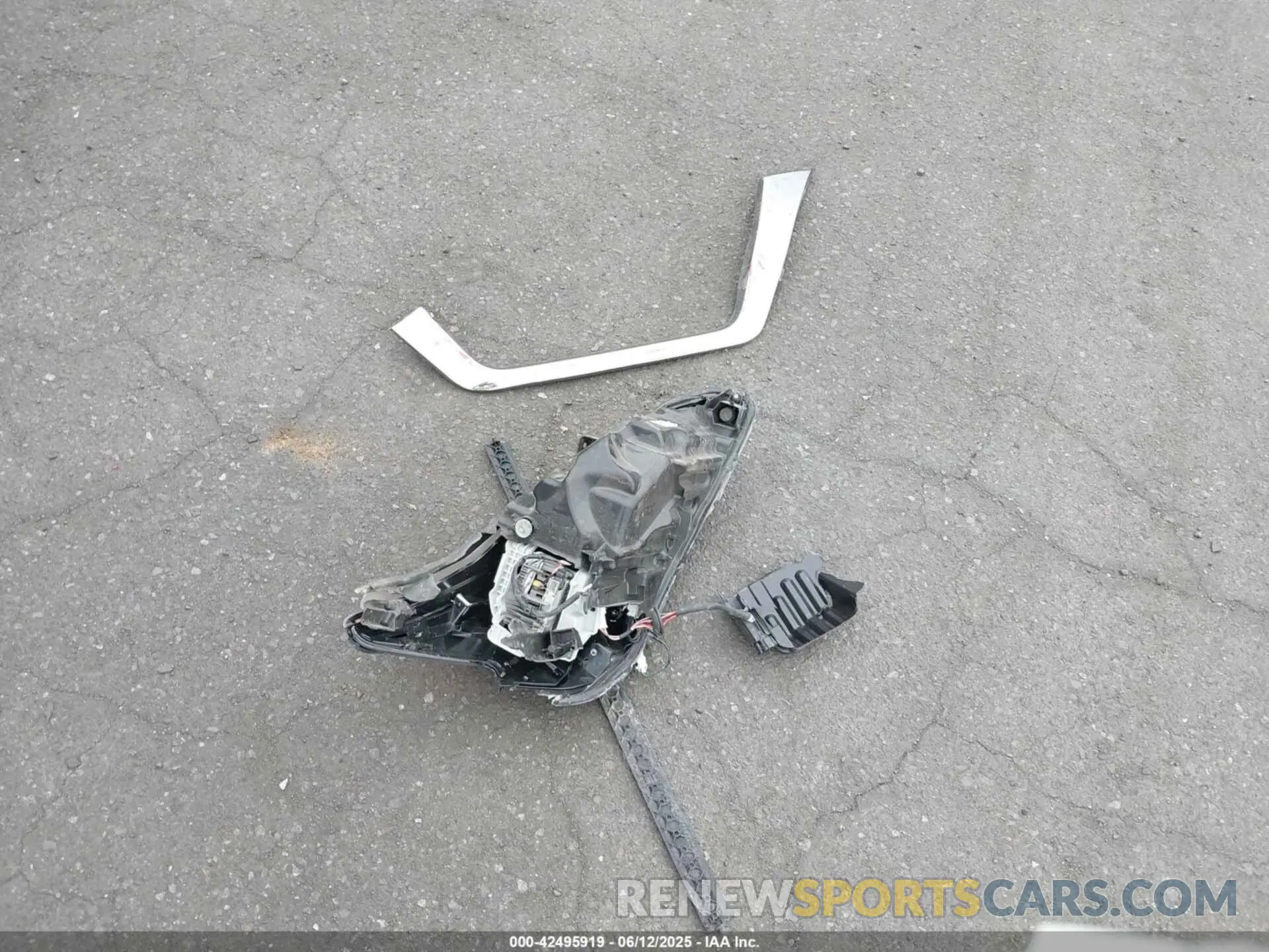 12 Photograph of a damaged car 1N4BL4CV4MN374804 NISSAN ALTIMA 2021