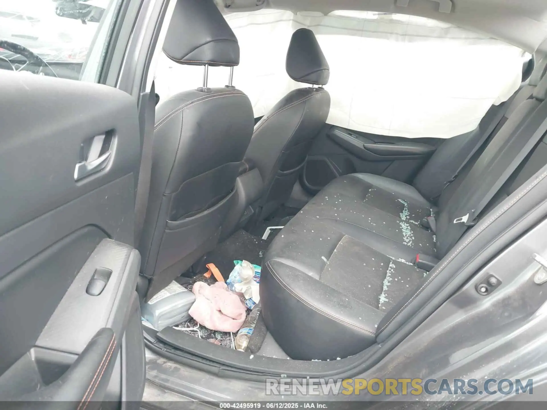 8 Photograph of a damaged car 1N4BL4CV4MN374804 NISSAN ALTIMA 2021
