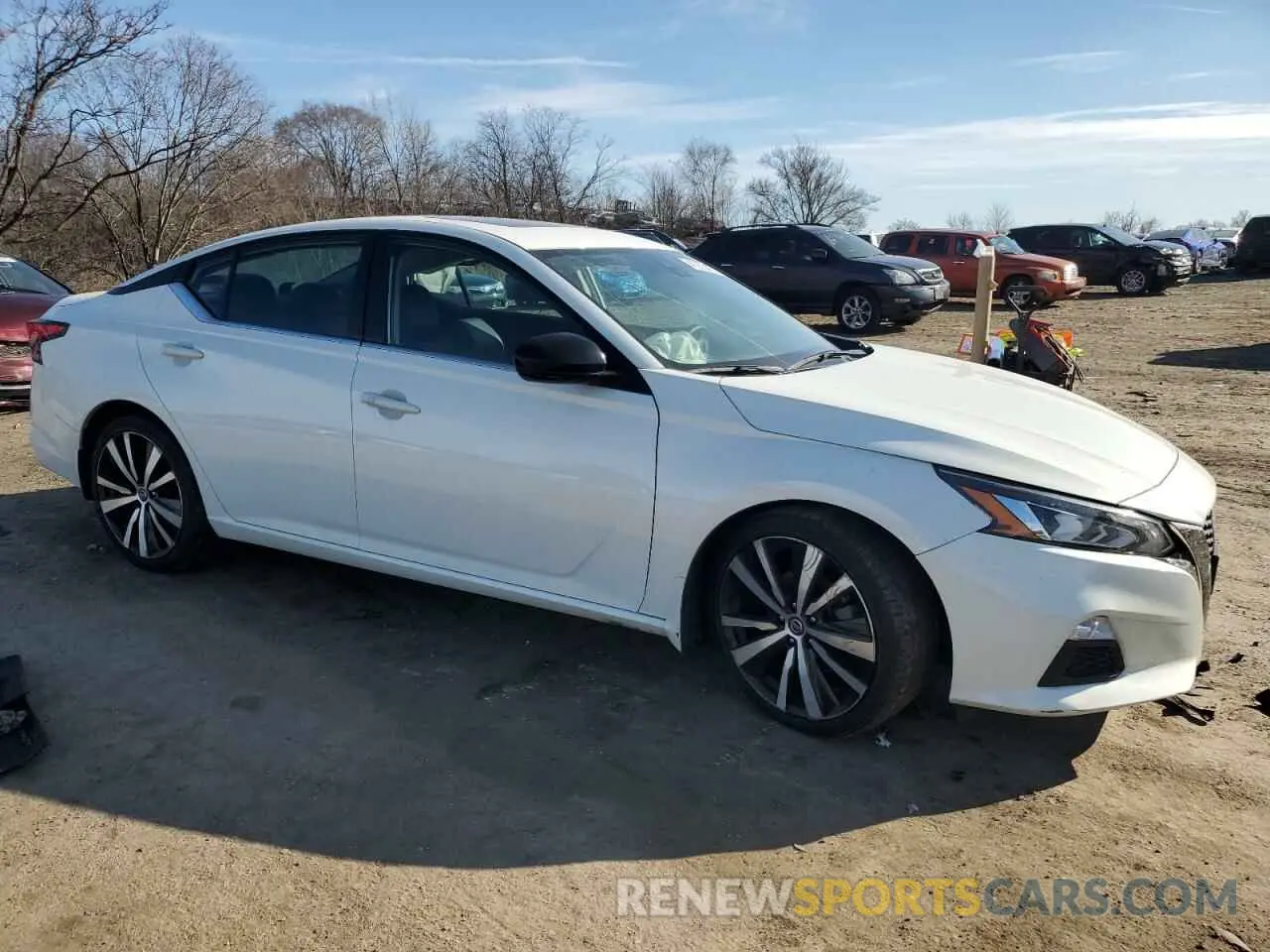 4 Photograph of a damaged car 1N4BL4CV4MN384541 NISSAN ALTIMA 2021