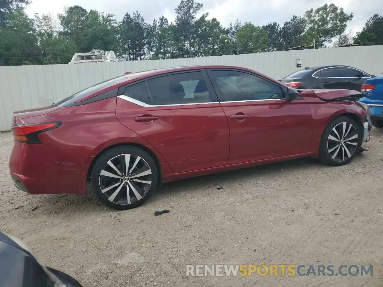 3 Photograph of a damaged car 1N4BL4CV4MN390355 NISSAN ALTIMA 2021
