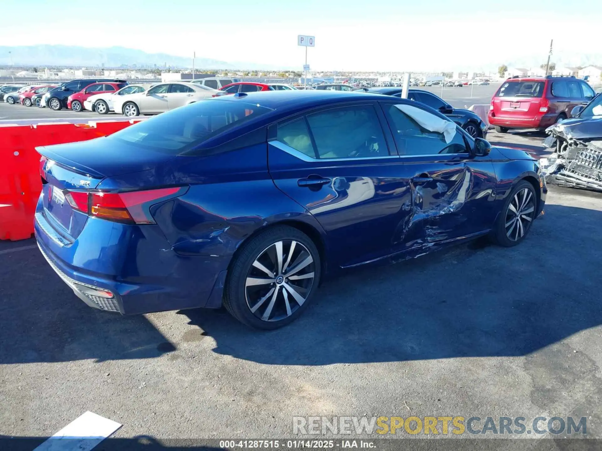 4 Photograph of a damaged car 1N4BL4CV5MN328219 NISSAN ALTIMA 2021