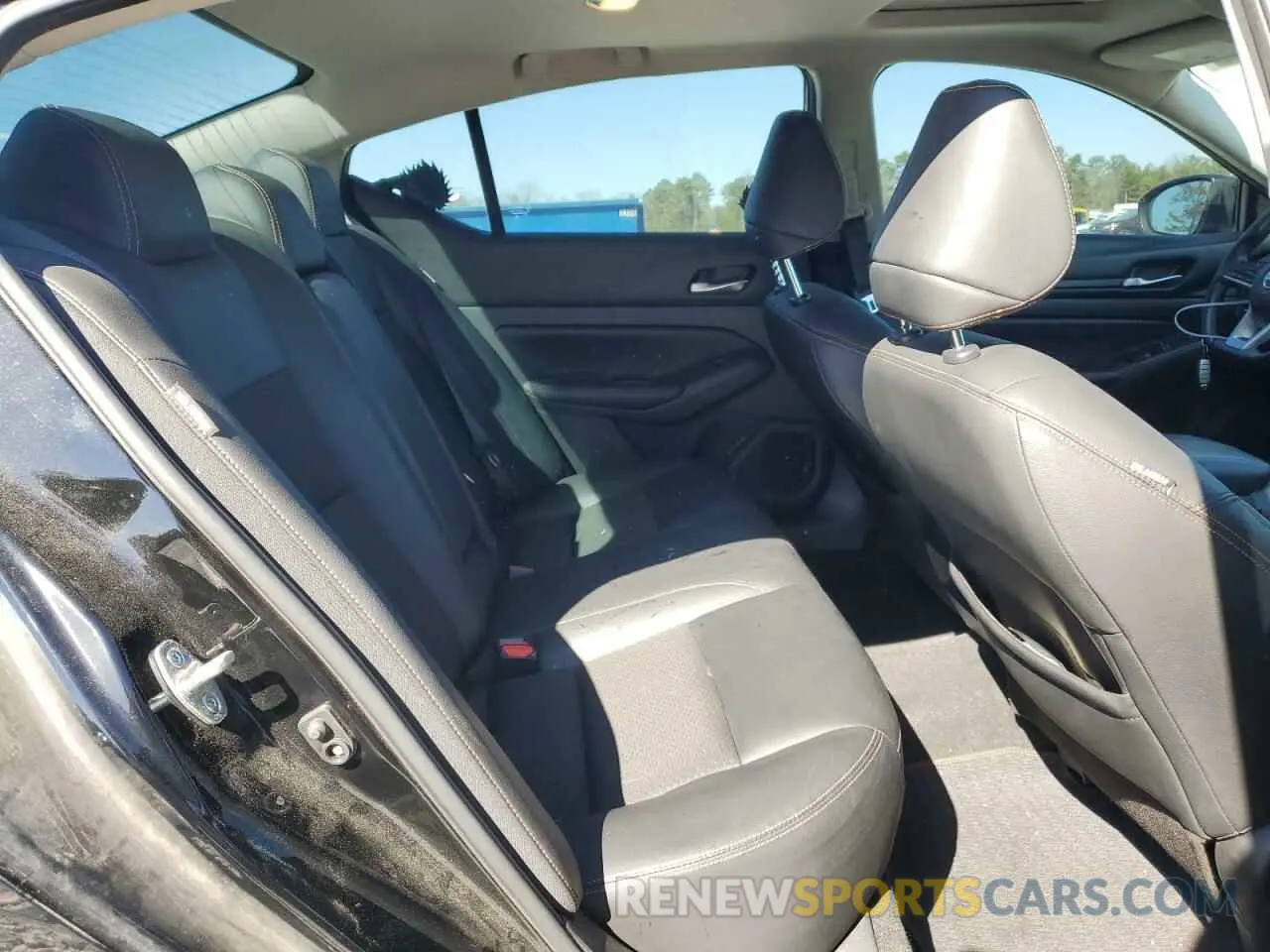 10 Photograph of a damaged car 1N4BL4CV5MN373242 NISSAN ALTIMA 2021