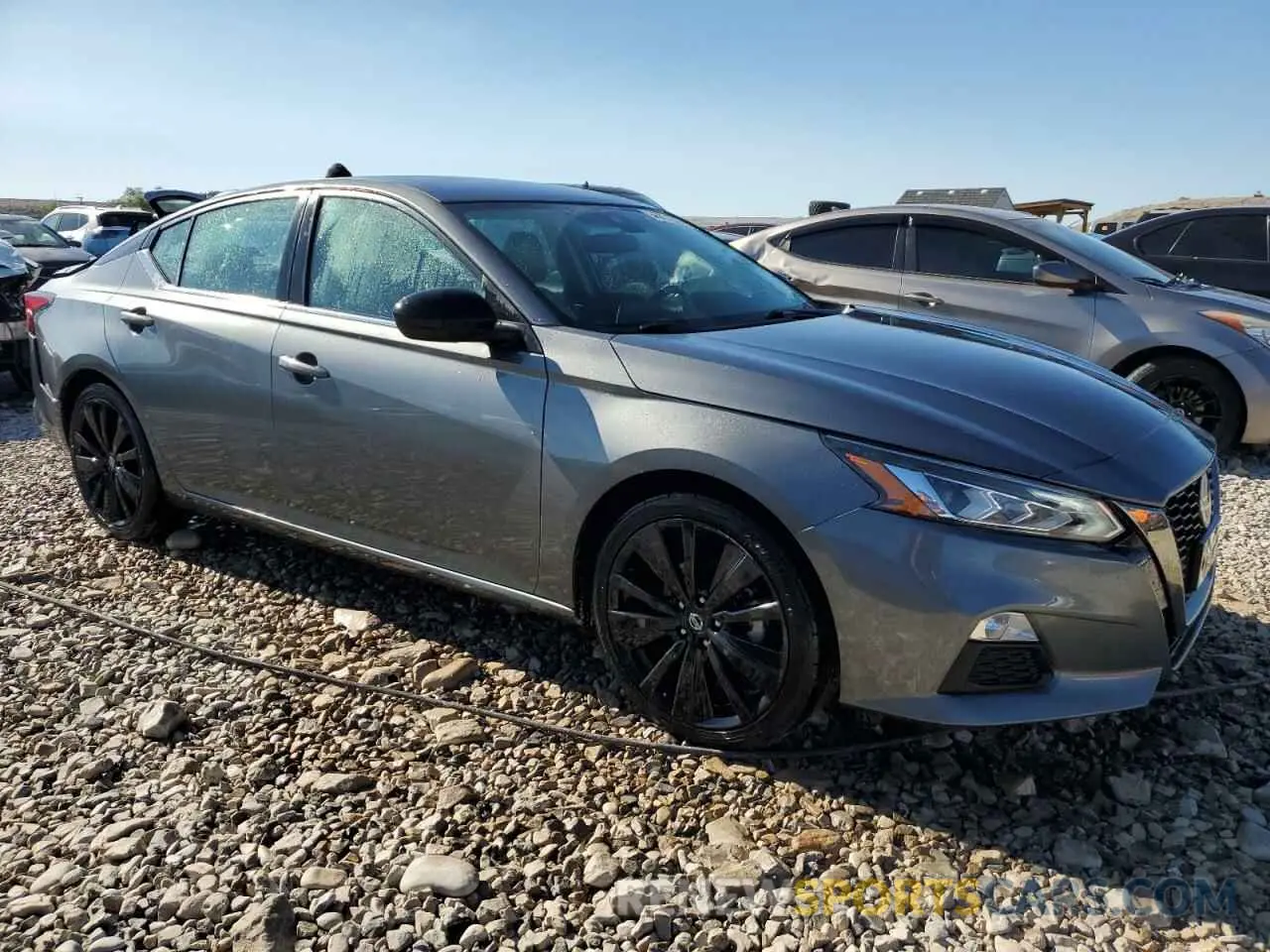4 Photograph of a damaged car 1N4BL4CV5MN387450 NISSAN ALTIMA 2021