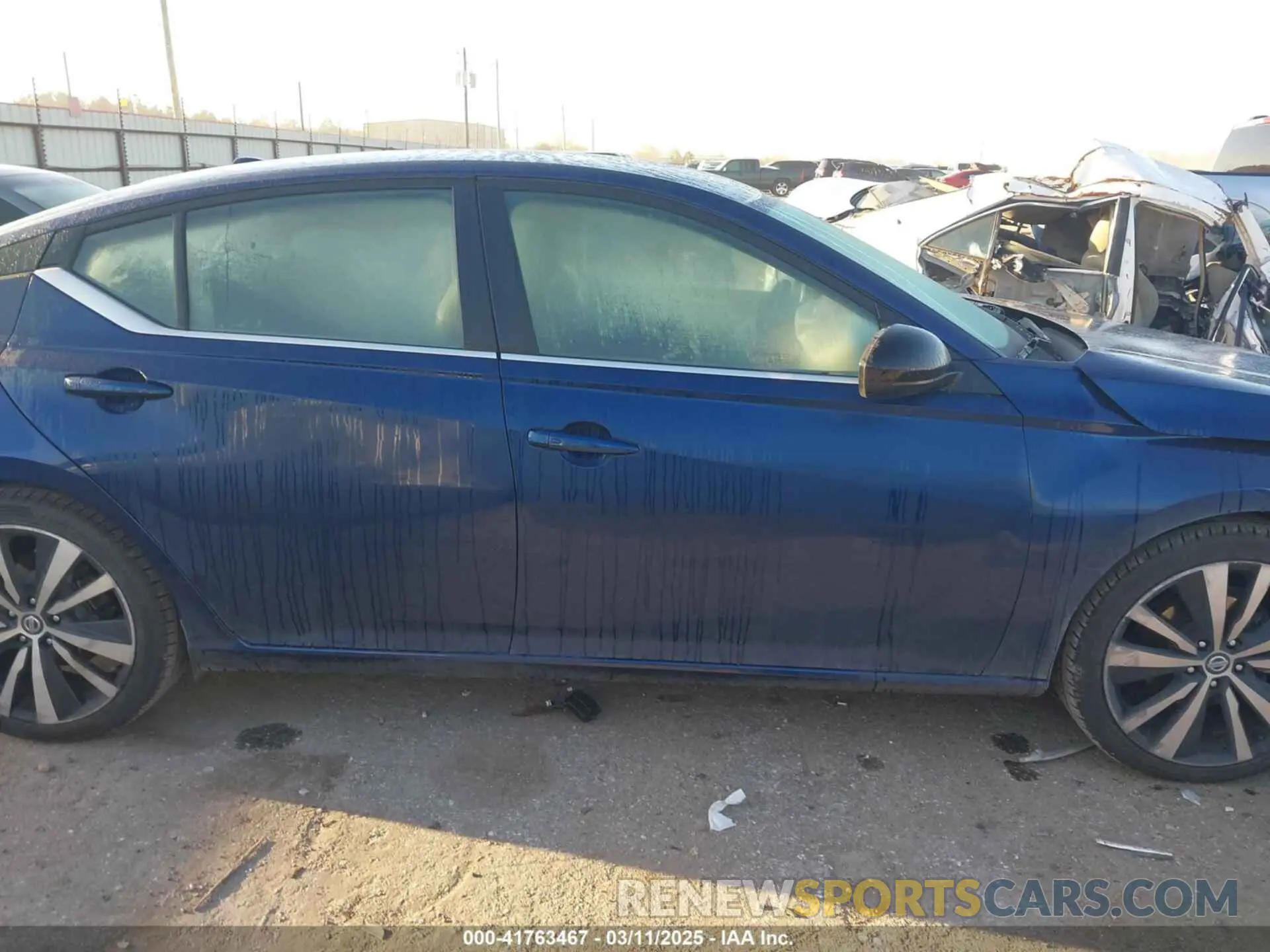 13 Photograph of a damaged car 1N4BL4CV6MN305600 NISSAN ALTIMA 2021