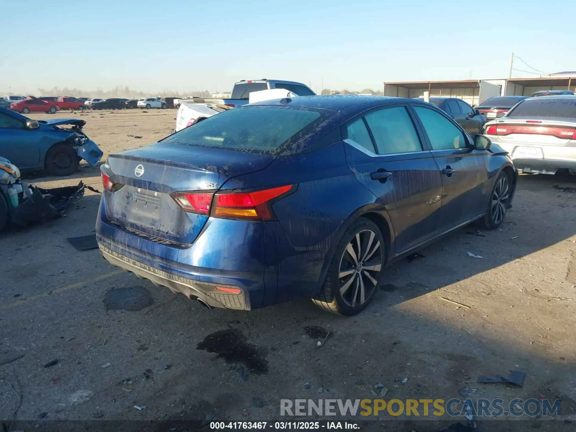 4 Photograph of a damaged car 1N4BL4CV6MN305600 NISSAN ALTIMA 2021