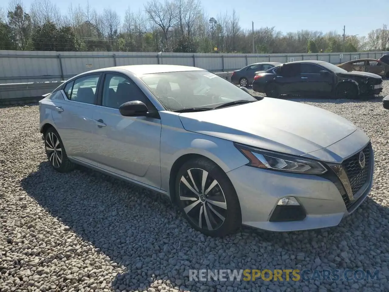 4 Photograph of a damaged car 1N4BL4CV6MN329511 NISSAN ALTIMA 2021