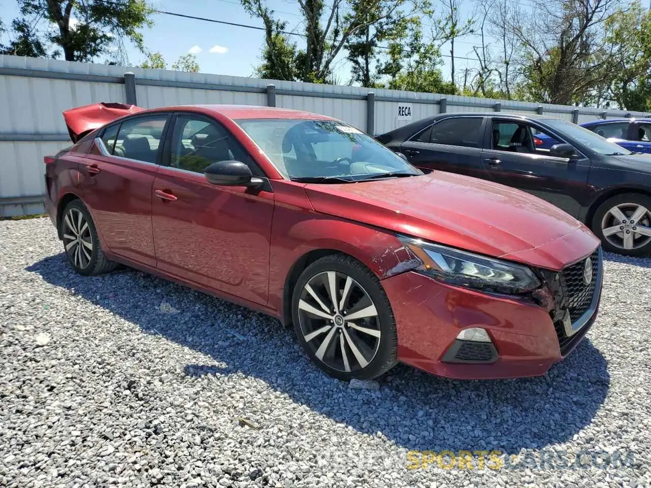 4 Photograph of a damaged car 1N4BL4CV6MN331579 NISSAN ALTIMA 2021
